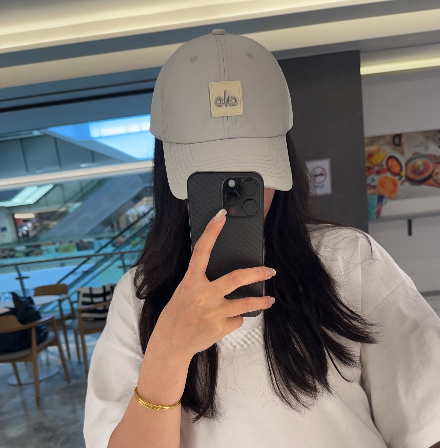 爆款。Alo新款棒球帽定制面料，简约时尚更透气，超火爆现货秒发