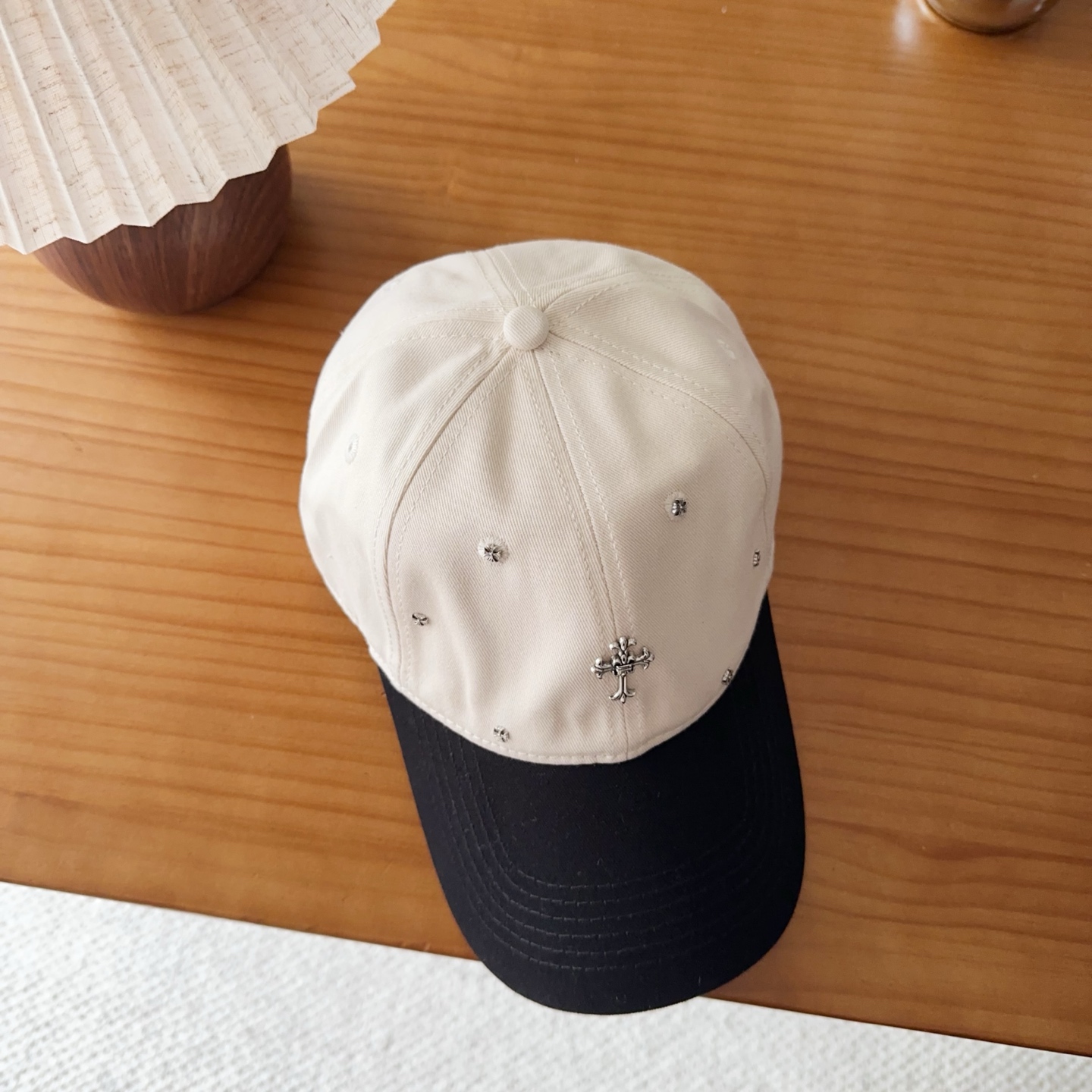 Chrome Hearts 克罗心💓早春韩版时尚复古做旧破洞帽子磨损设计百搭棒球帽鸭舌帽