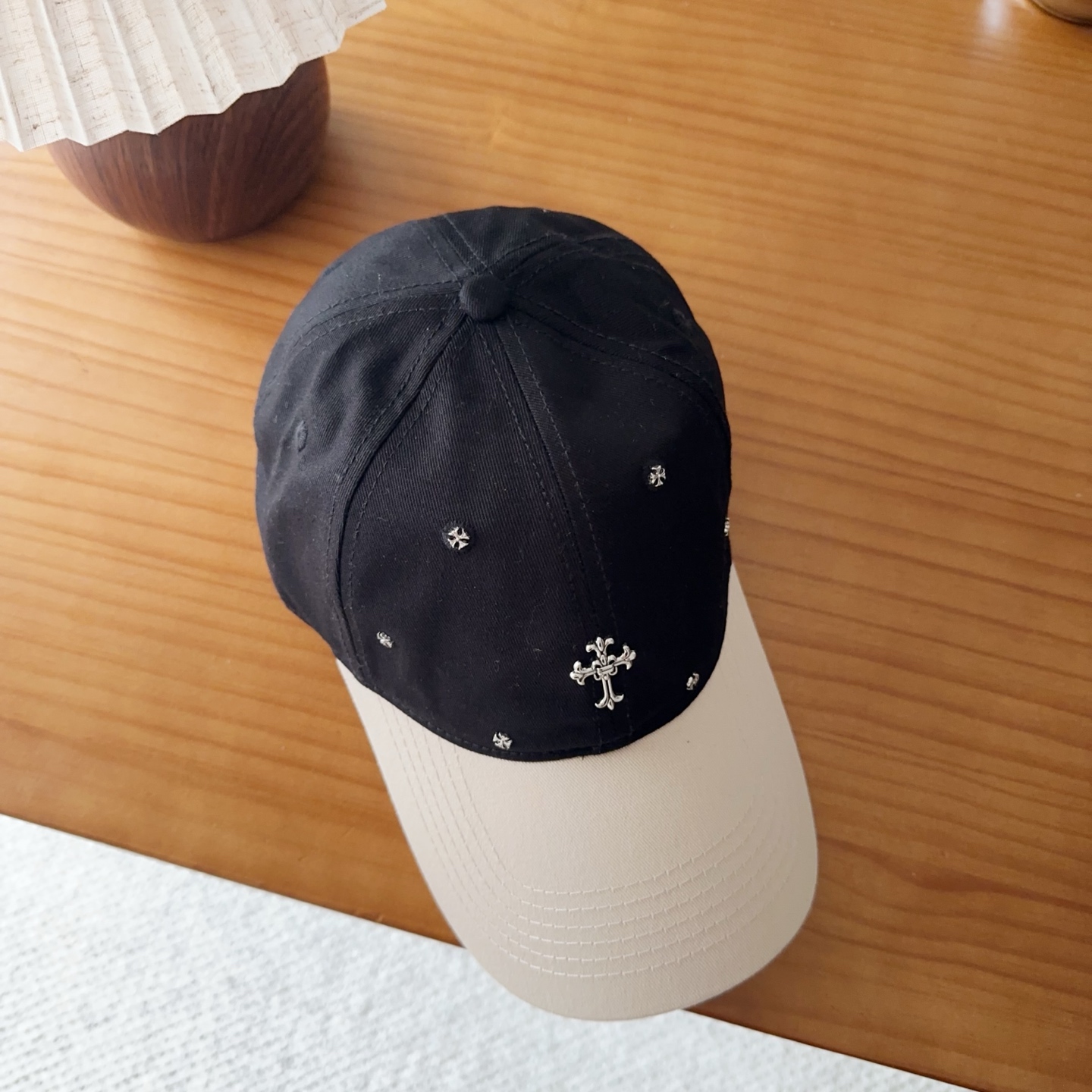 Chrome Hearts 克罗心💓早春韩版时尚复古做旧破洞帽子磨损设计百搭棒球帽鸭舌帽
