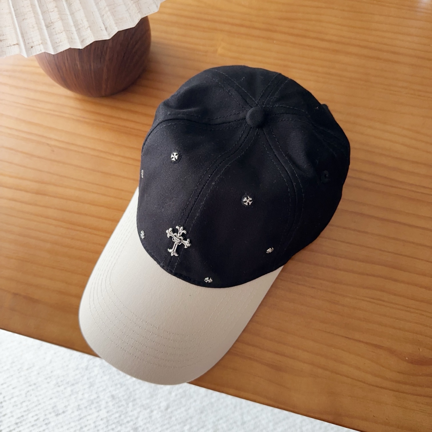 Chrome Hearts 克罗心💓早春韩版时尚复古做旧破洞帽子磨损设计百搭棒球帽鸭舌帽