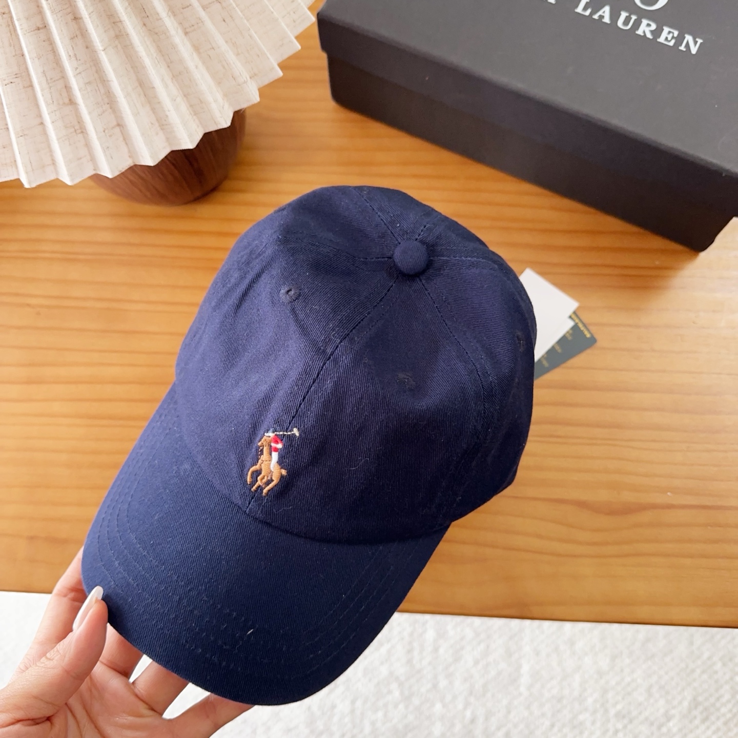保罗 POLO经典刺棒球帽，太阳帽，4D刺绣，精工细做缝制而成！休闲时尚 郊外运动，假日外出少不了的必备