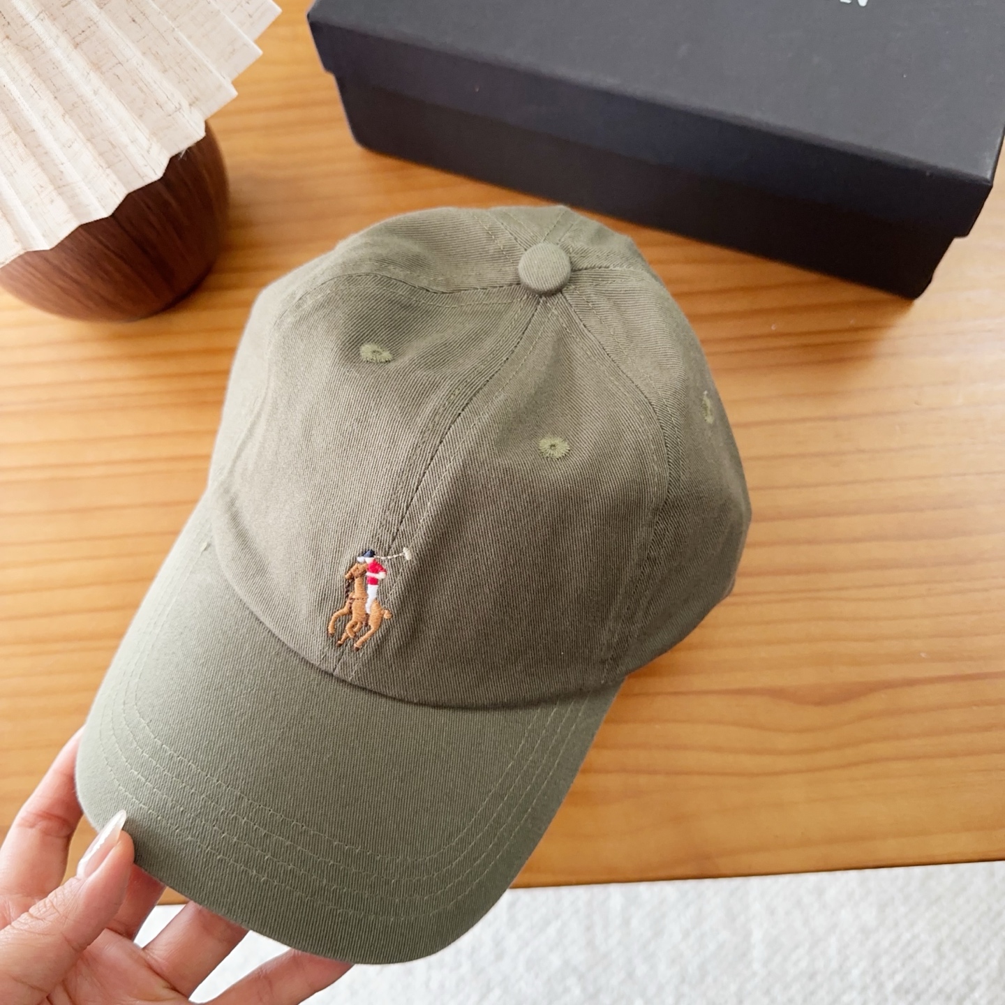 保罗 POLO经典刺棒球帽，太阳帽，4D刺绣，精工细做缝制而成！休闲时尚 郊外运动，假日外出少不了的必备