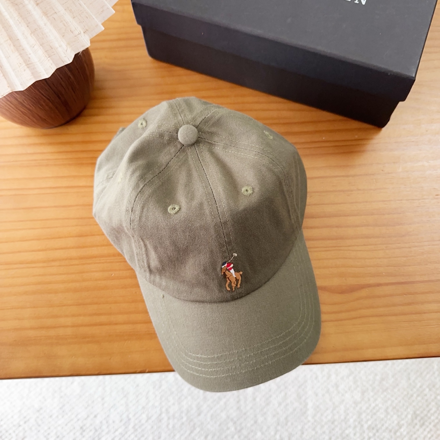 保罗 POLO经典刺棒球帽，太阳帽，4D刺绣，精工细做缝制而成！休闲时尚 郊外运动，假日外出少不了的必备