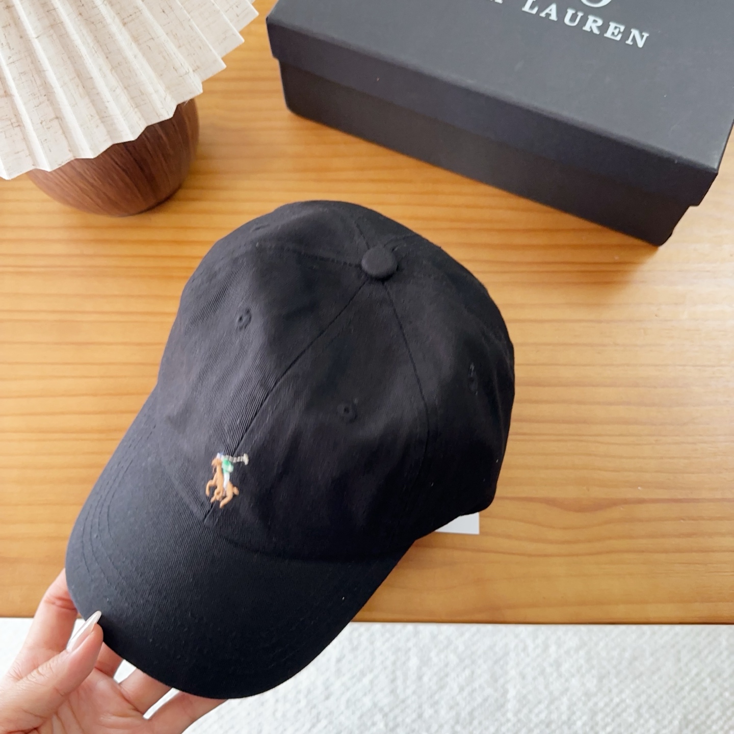 保罗 POLO经典刺棒球帽，太阳帽，4D刺绣，精工细做缝制而成！休闲时尚 郊外运动，假日外出少不了的必备
