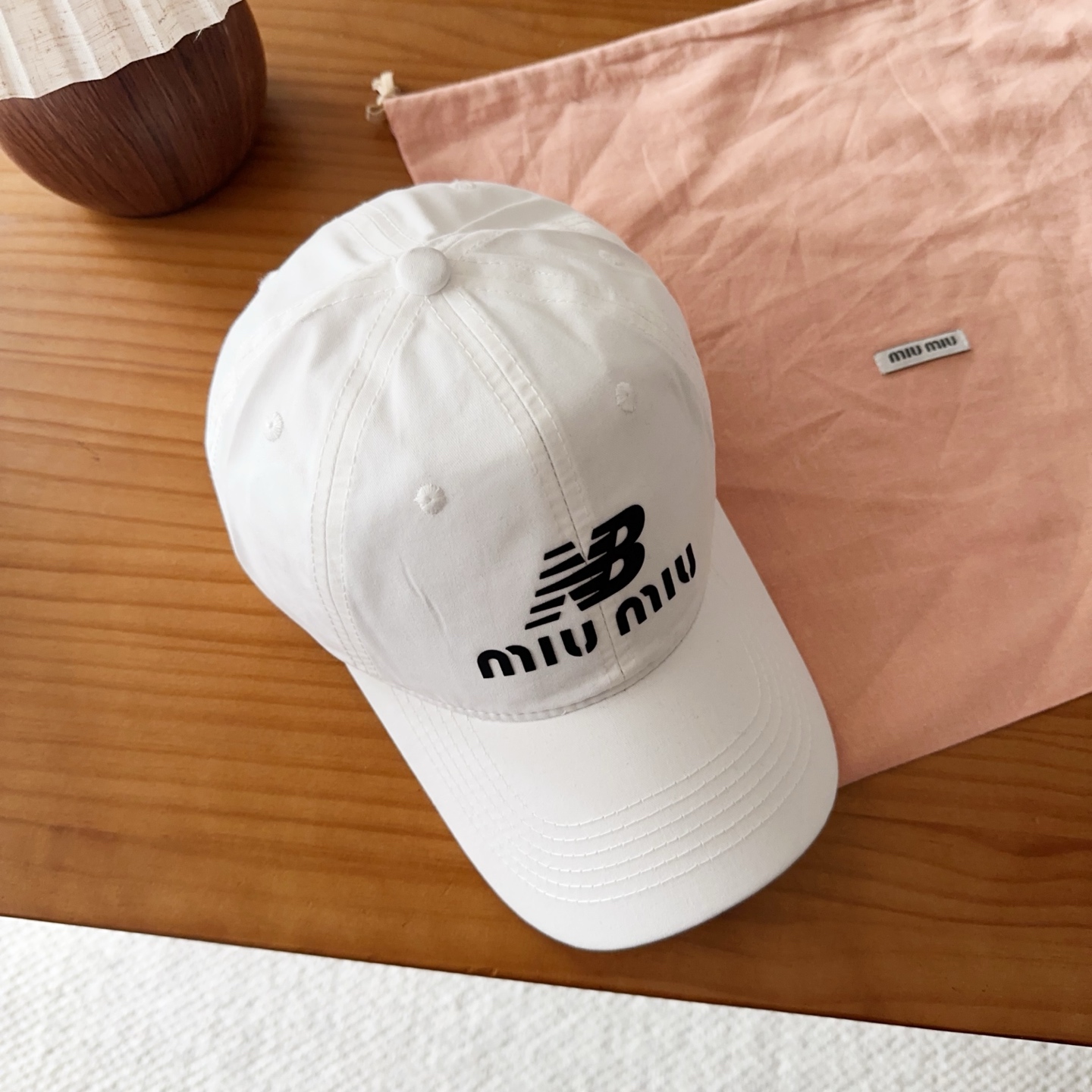 miumiu 缪缪秋冬新品棒球帽 原单正品开模订制，原版做工细致质量超赞！