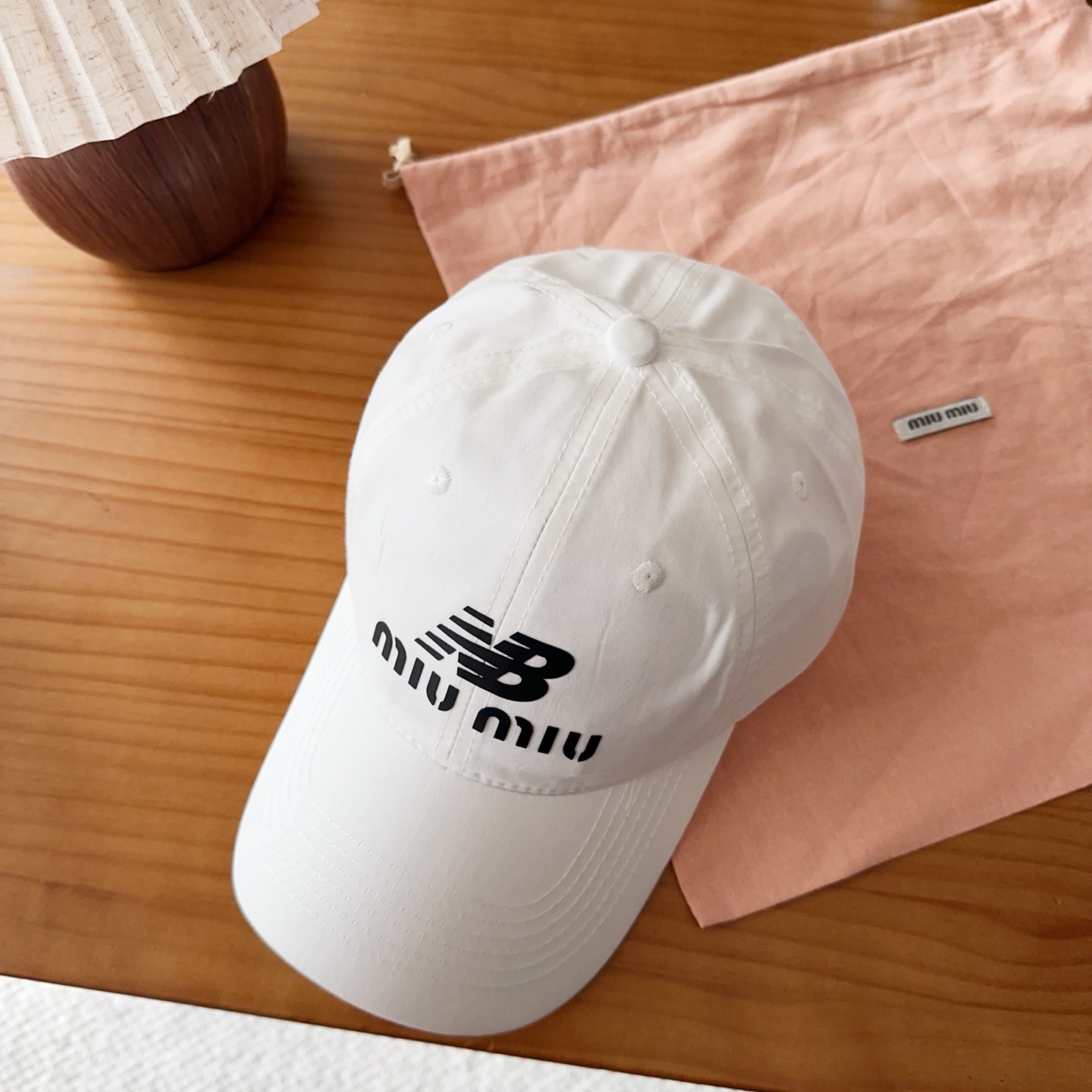 miumiu 缪缪秋冬新品棒球帽 原单正品开模订制，原版做工细致质量超赞！