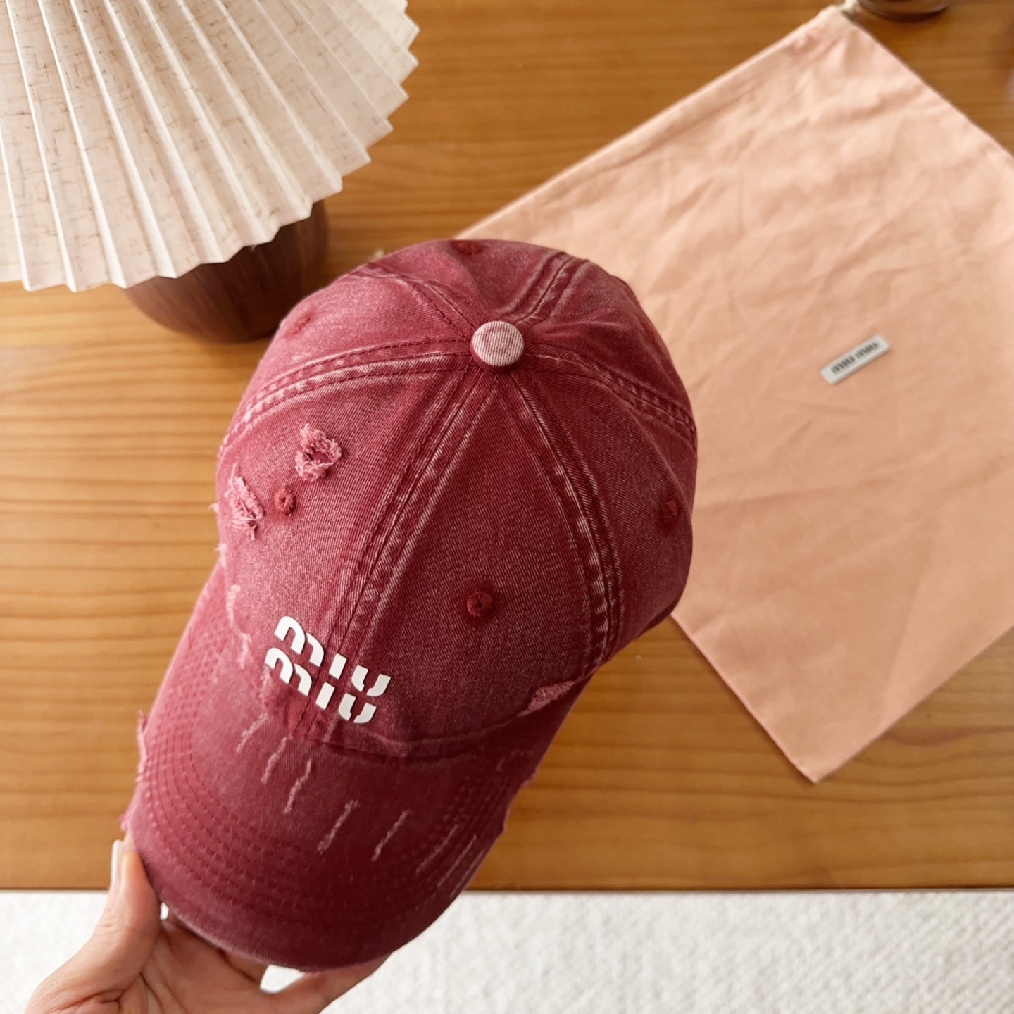 miumiu 缪缪秋冬新品棒球帽 原单正品开模订制，原版做工细致质量超赞！