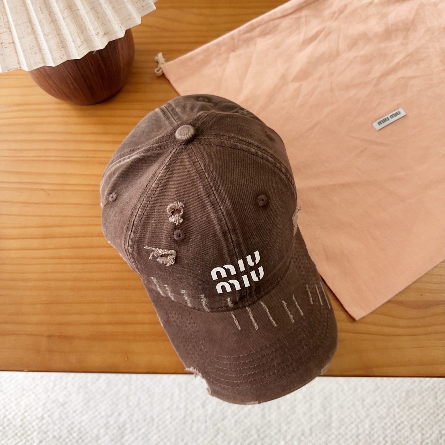 miumiu 缪缪春季新品棒球帽 原单正品开模订制，原版做工细致质量超赞！