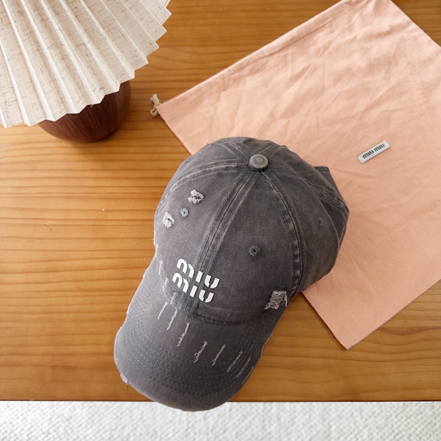 miumiu 缪缪春季新品棒球帽 原单正品开模订制，原版做工细致质量超赞！