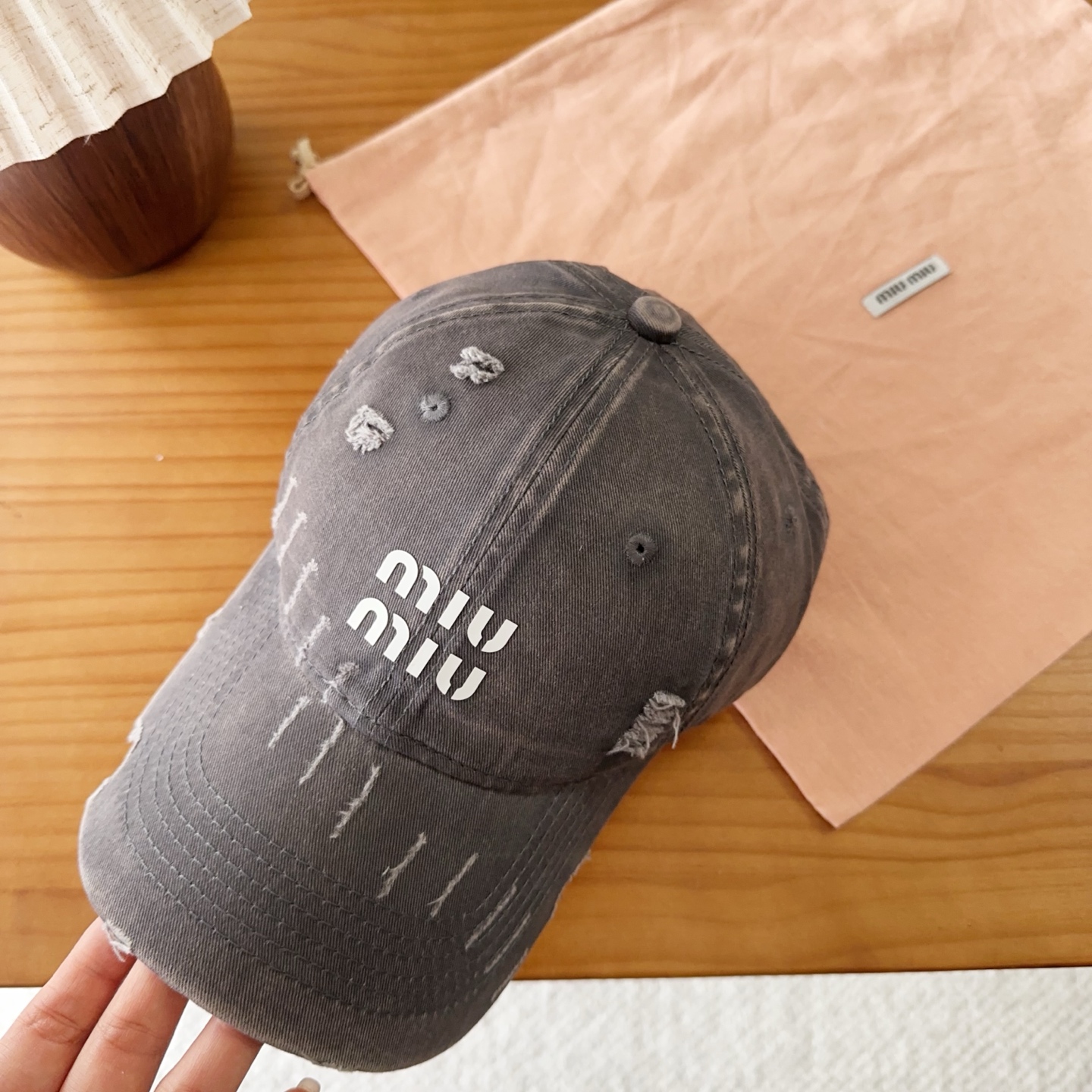 miumiu 缪缪春季新品棒球帽 原单正品开模订制，原版做工细致质量超赞！