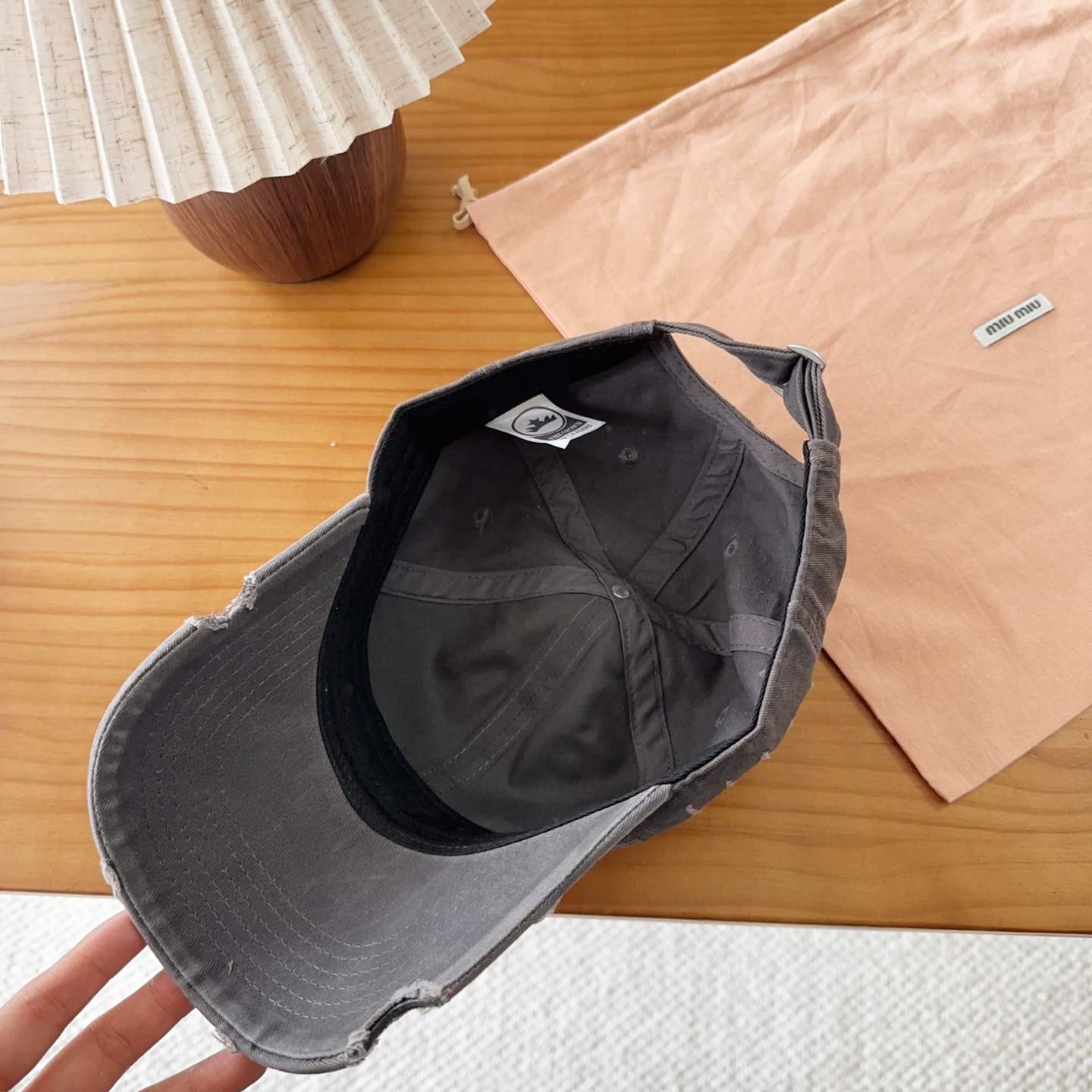 miumiu 缪缪春季新品棒球帽 原单正品开模订制，原版做工细致质量超赞！