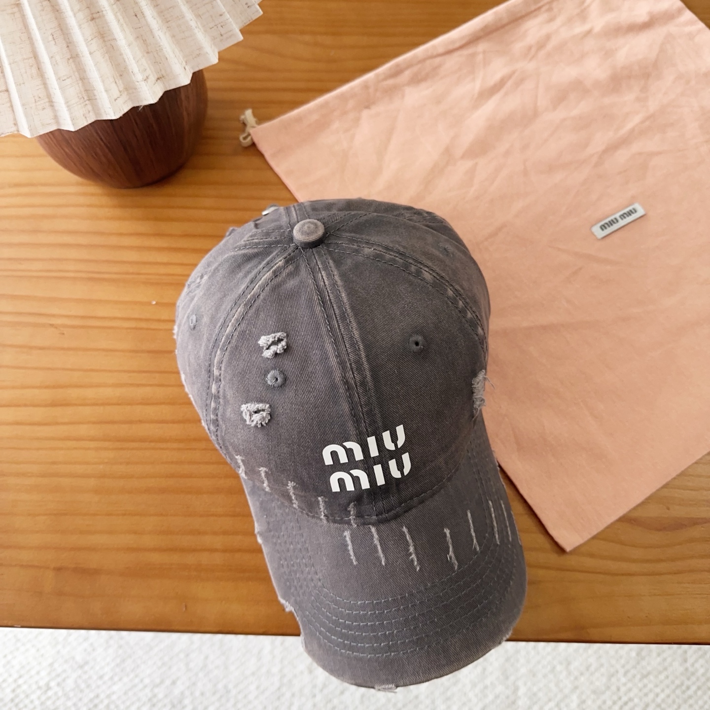 miumiu 缪缪春季新品棒球帽 原单正品开模订制，原版做工细致质量超赞！