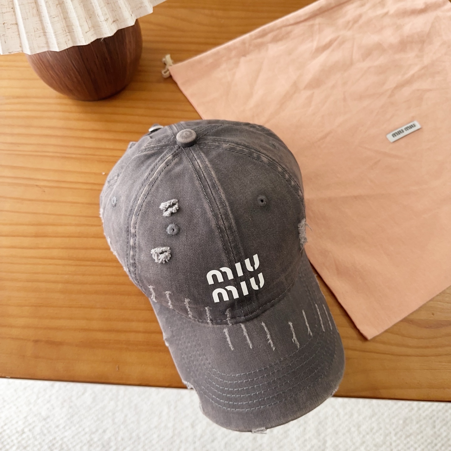 miumiu 缪缪春季新品棒球帽 原单正品开模订制，原版做工细致质量超赞！