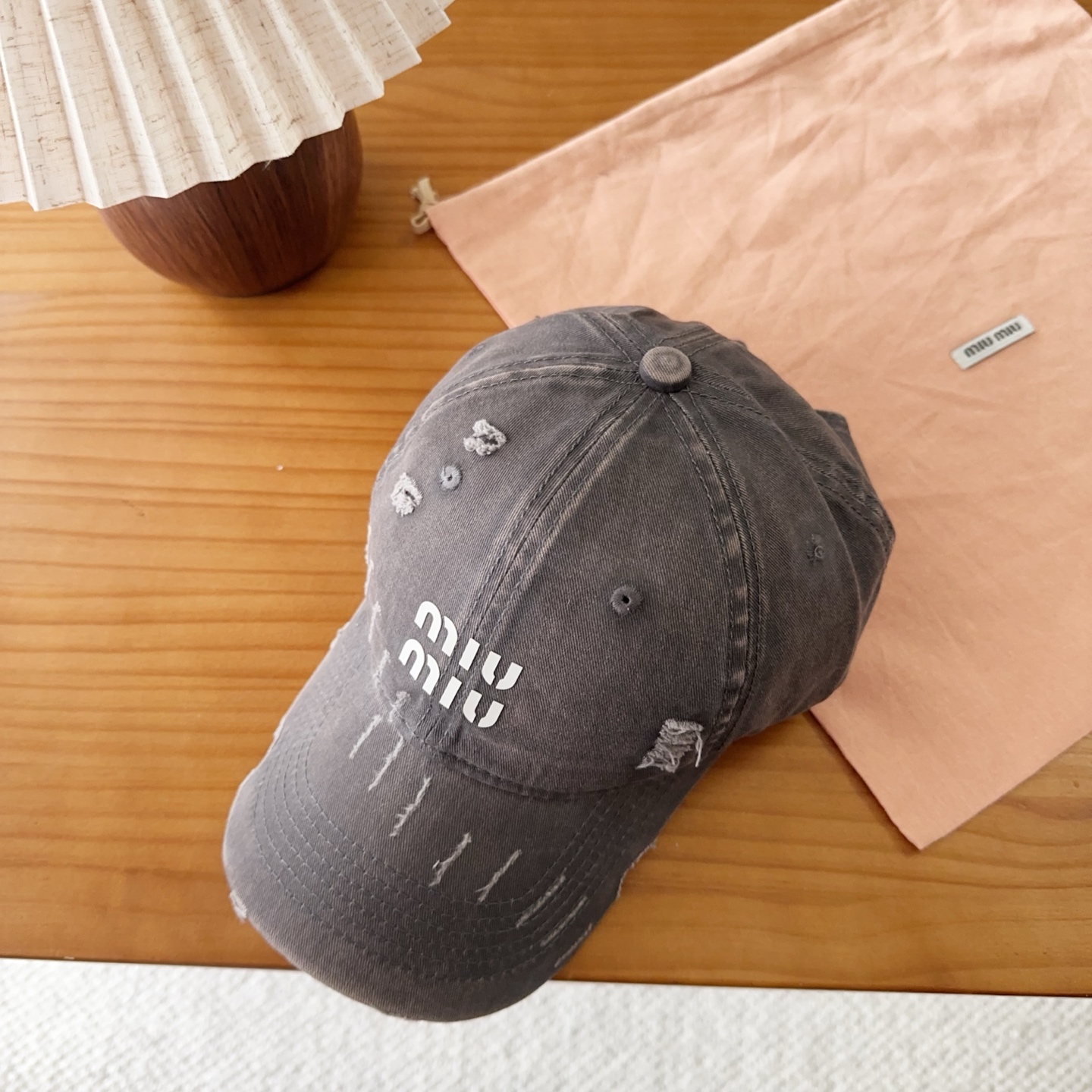 miumiu 缪缪春季新品棒球帽 原单正品开模订制，原版做工细致质量超赞！
