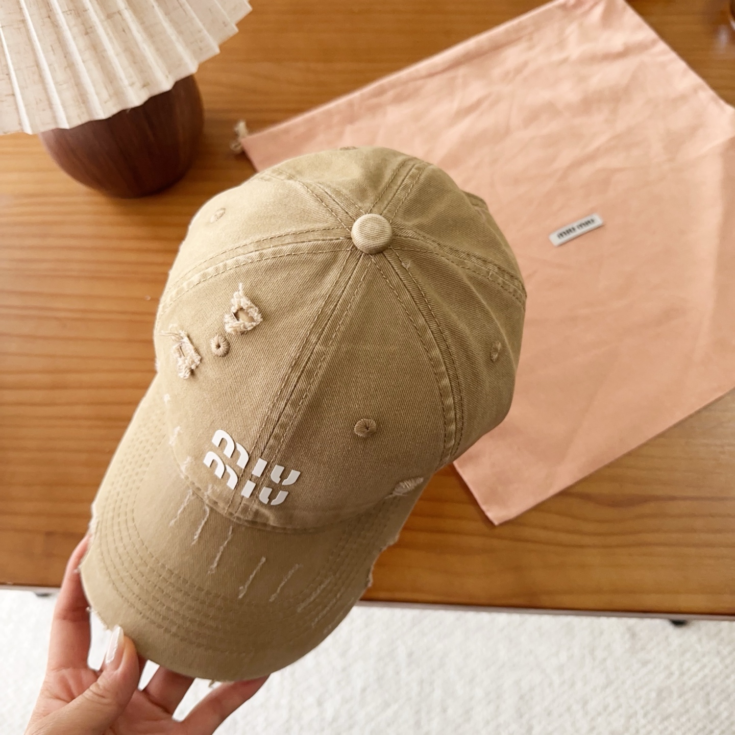 miumiu 缪缪春季新品棒球帽 原单正品开模订制，原版做工细致质量超赞！