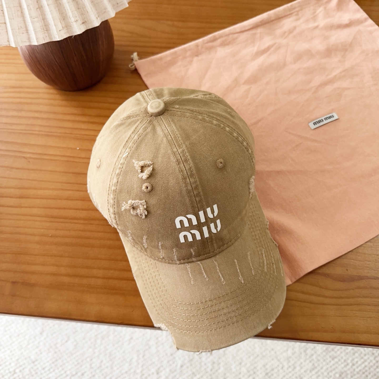 miumiu 缪缪春季新品棒球帽 原单正品开模订制，原版做工细致质量超赞！
