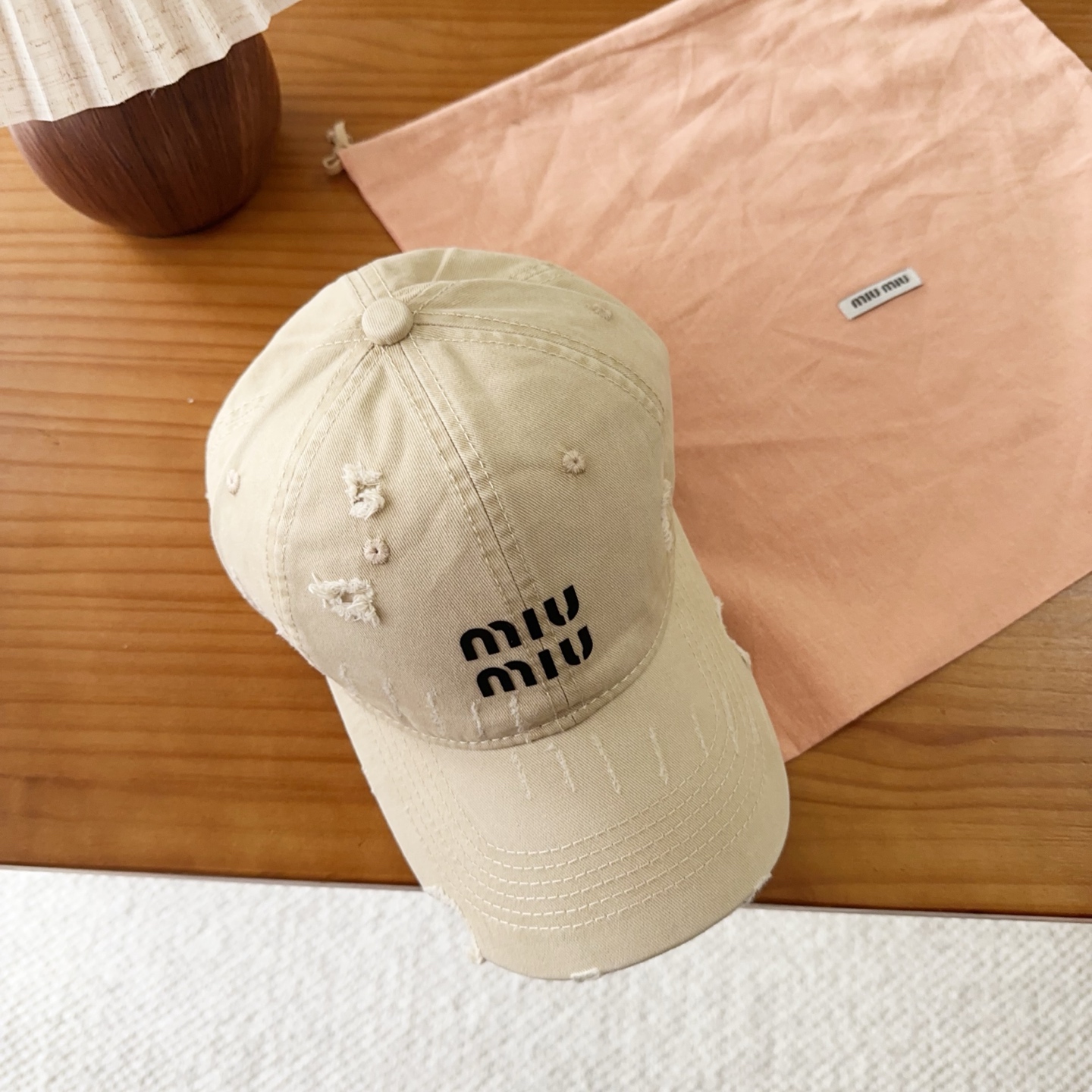 miumiu 缪缪春季新品棒球帽 原单正品开模订制，原版做工细致质量超赞！
