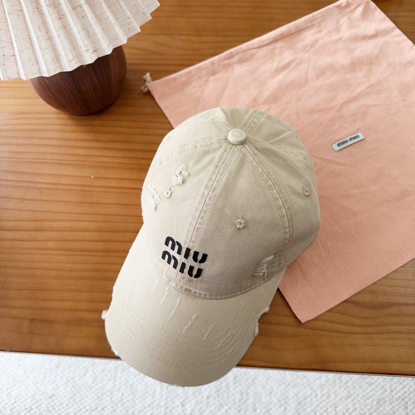 miumiu 缪缪春季新品棒球帽 原单正品开模订制，原版做工细致质量超赞！