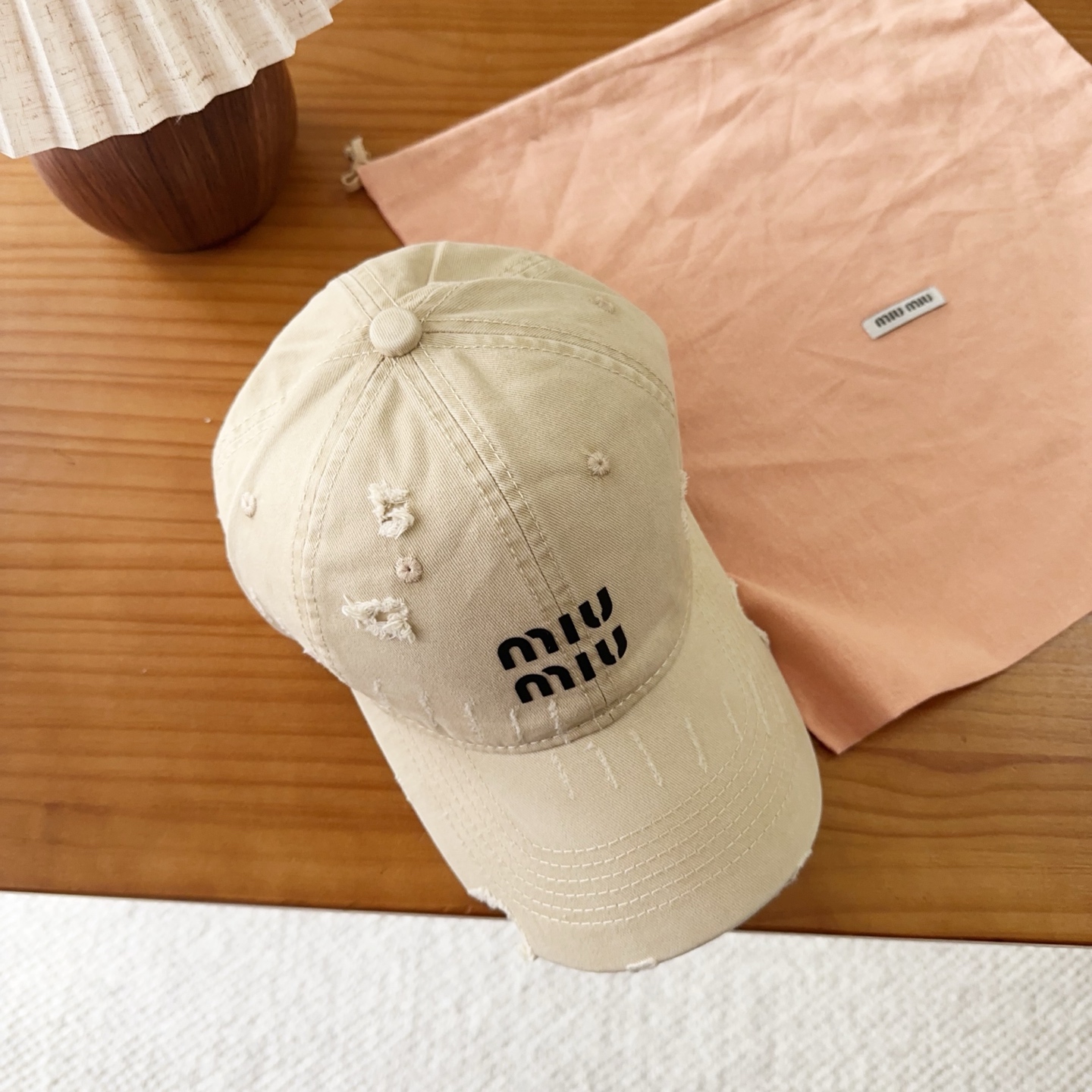 miumiu 缪缪春季新品棒球帽 原单正品开模订制，原版做工细致质量超赞！