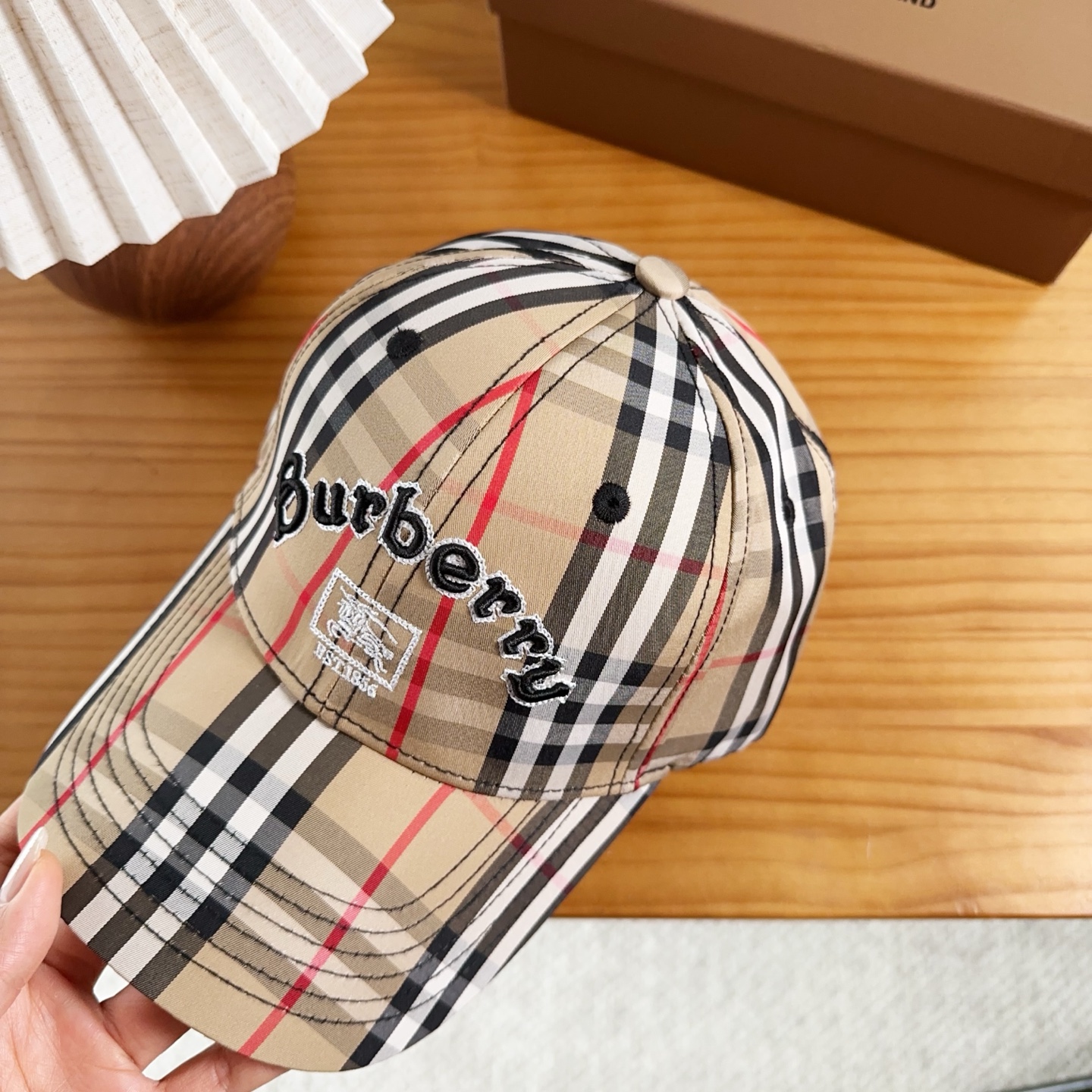 巴宝莉BURBERRY】🌸官网同步上线🎊 韩版新款英伦风定制款1:1原单品质 男女通用棒球帽 美邦工艺棉