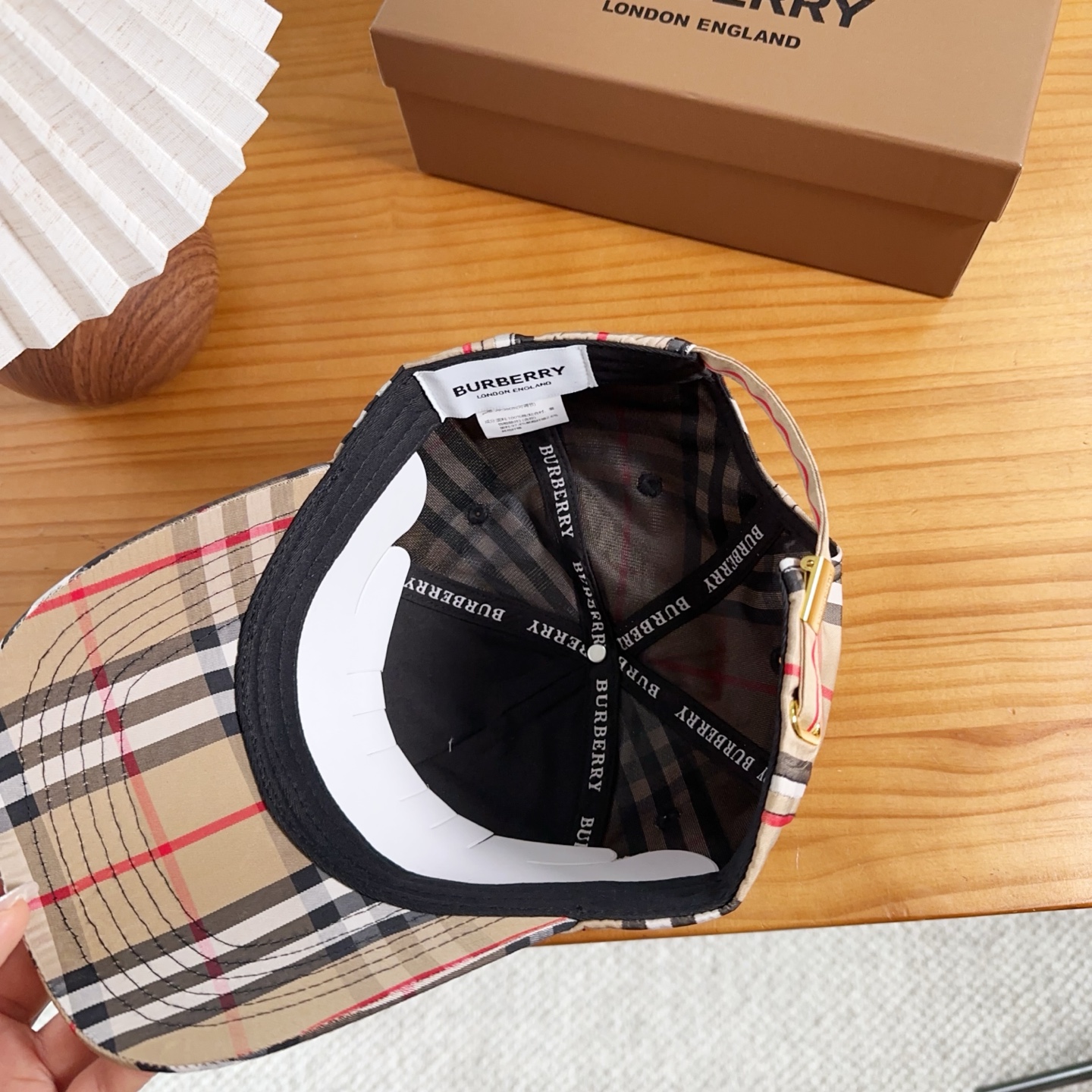 巴宝莉BURBERRY】🌸官网同步上线🎊 韩版新款英伦风定制款1:1原单品质 男女通用棒球帽 美邦工艺棉