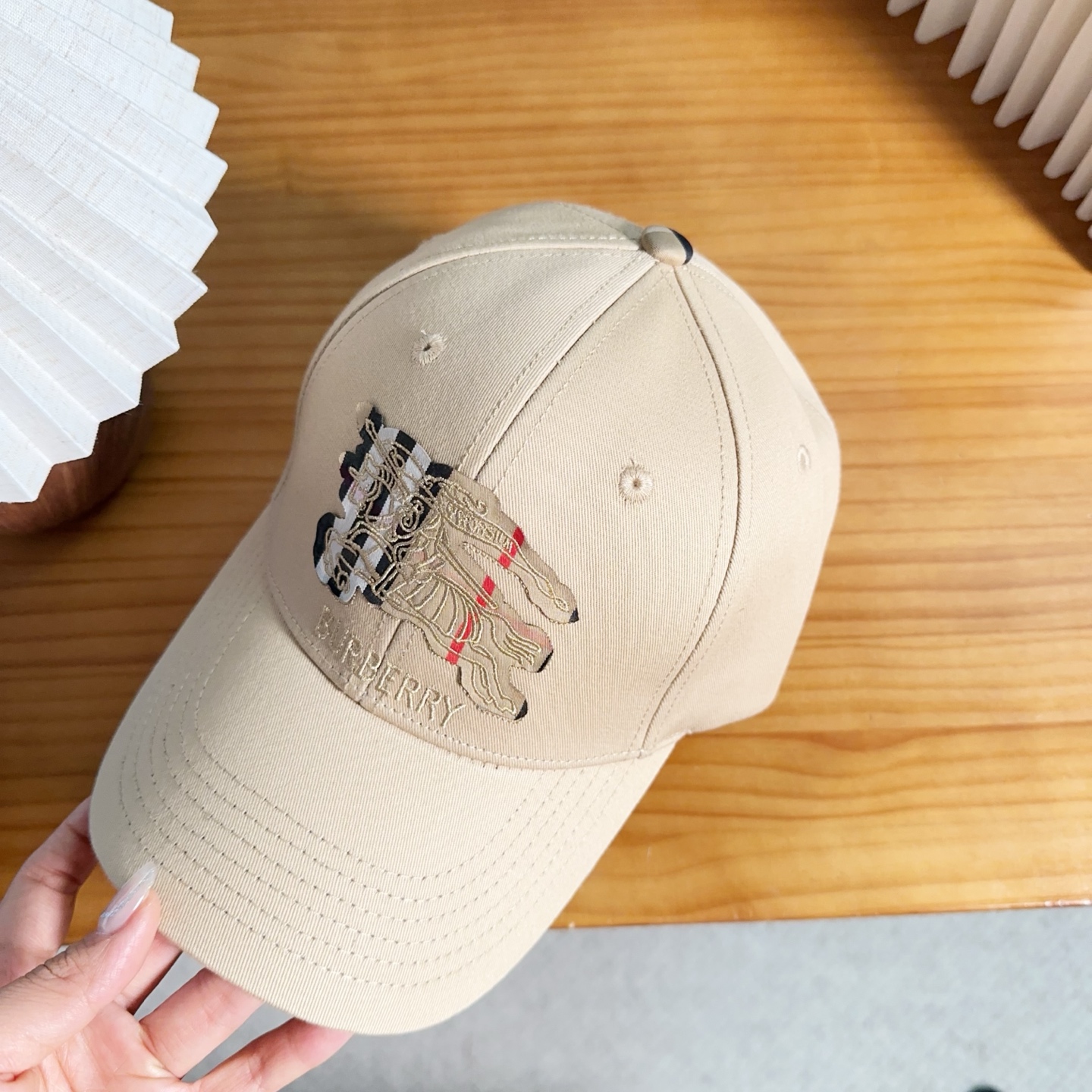 巴宝莉BURBERRY】🌸官网同步上线🎊 韩版新款英伦风定制款1:1原单品质 男女通用棒球帽 美邦工艺棉