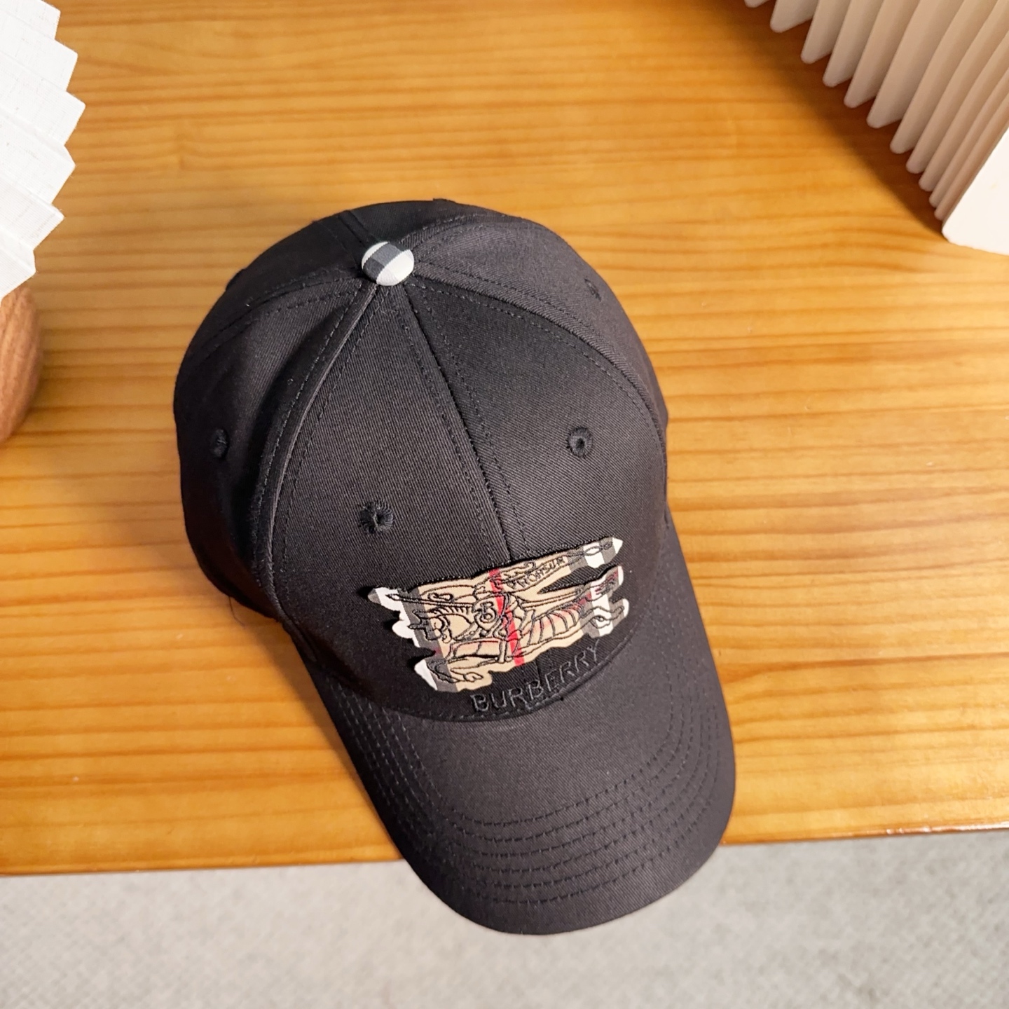 巴宝莉BURBERRY】🌸官网同步上线🎊 韩版新款英伦风定制款1:1原单品质 男女通用棒球帽 美邦工艺棉