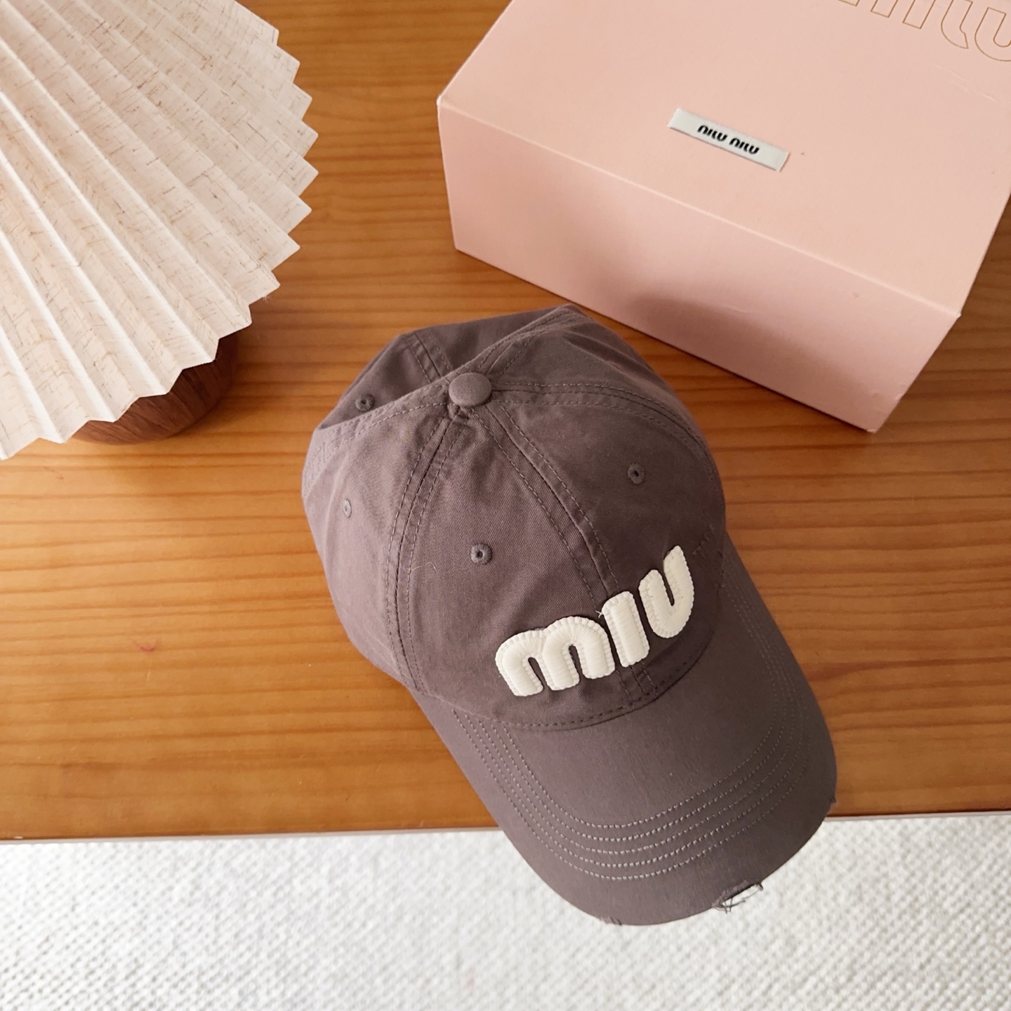 miumiu 缪缪 新款棒球帽，大牌同步，超好搭配，出货！