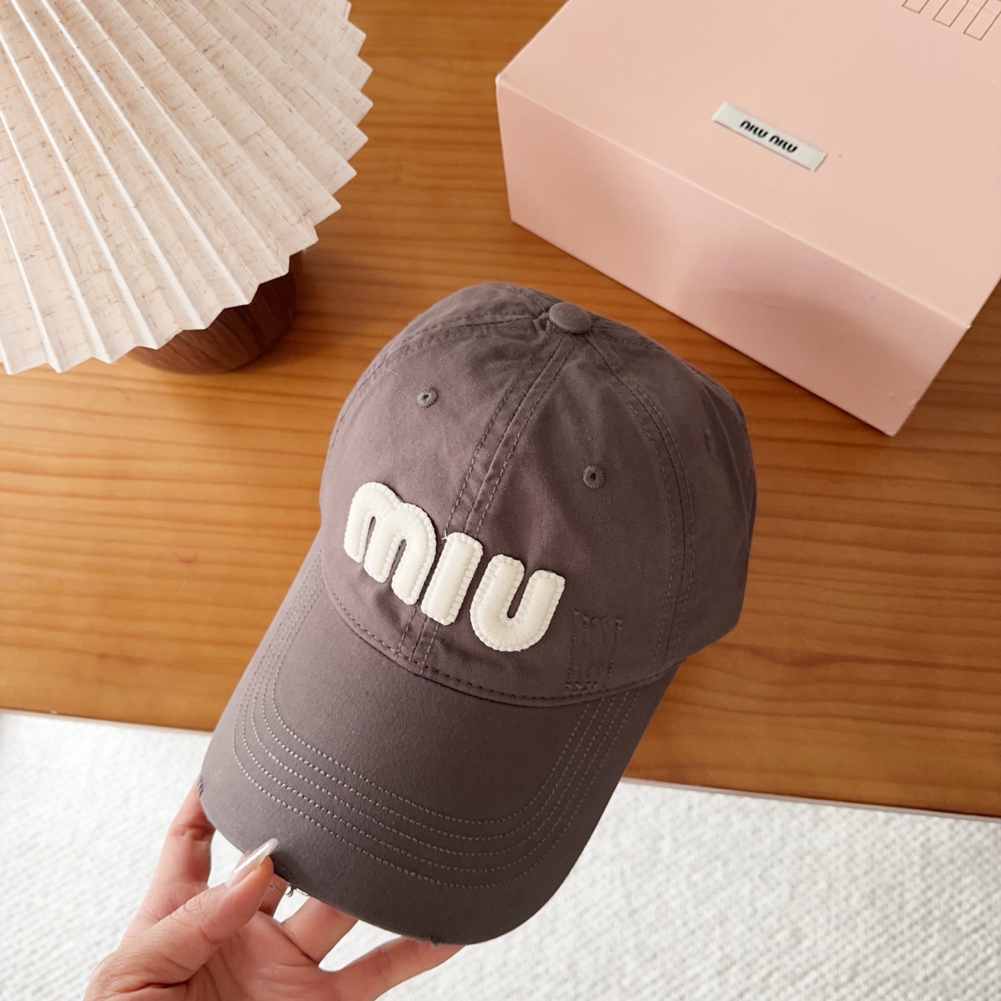 miumiu 缪缪 新款棒球帽，大牌同步，超好搭配，出货！