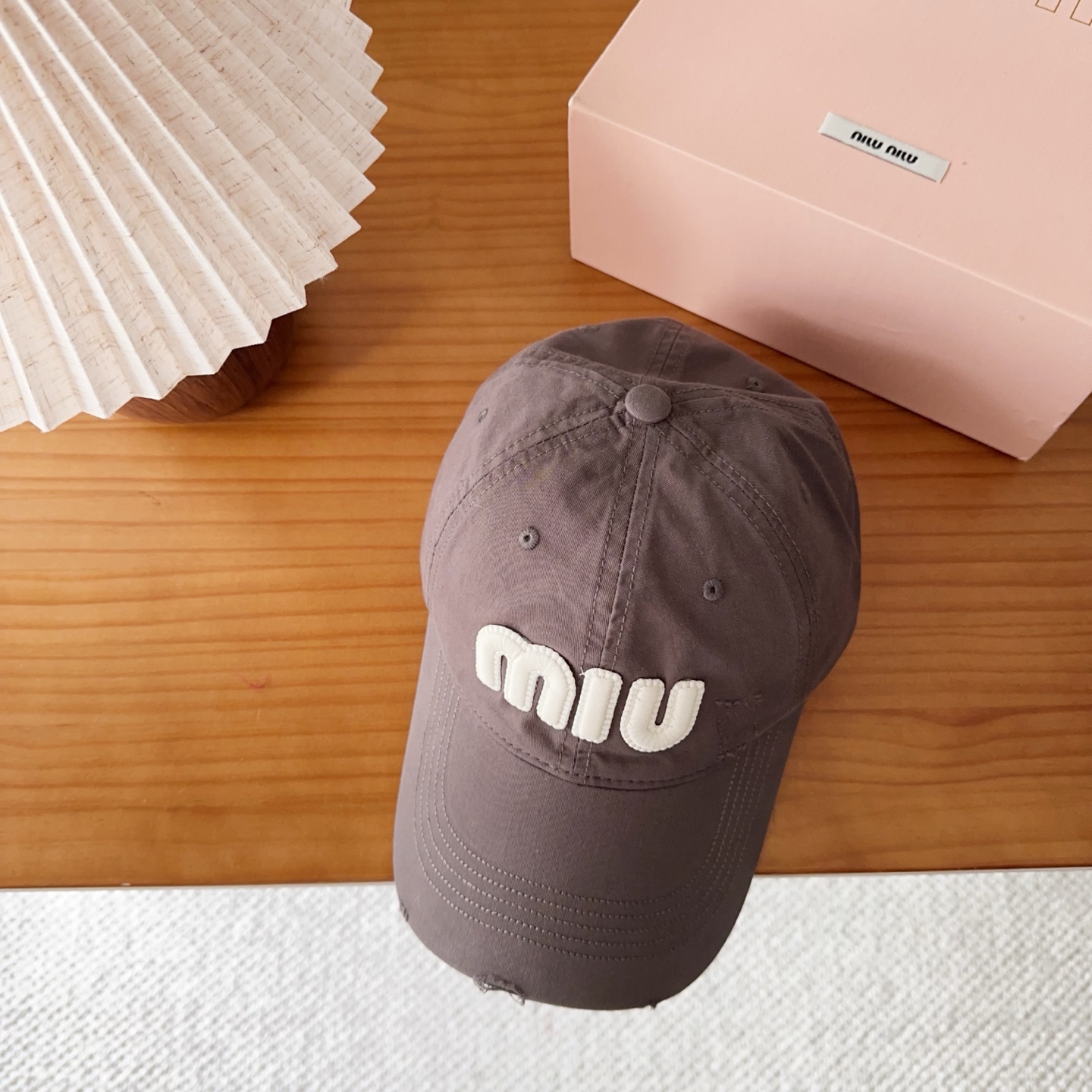 miumiu 缪缪 新款棒球帽，大牌同步，超好搭配，出货！