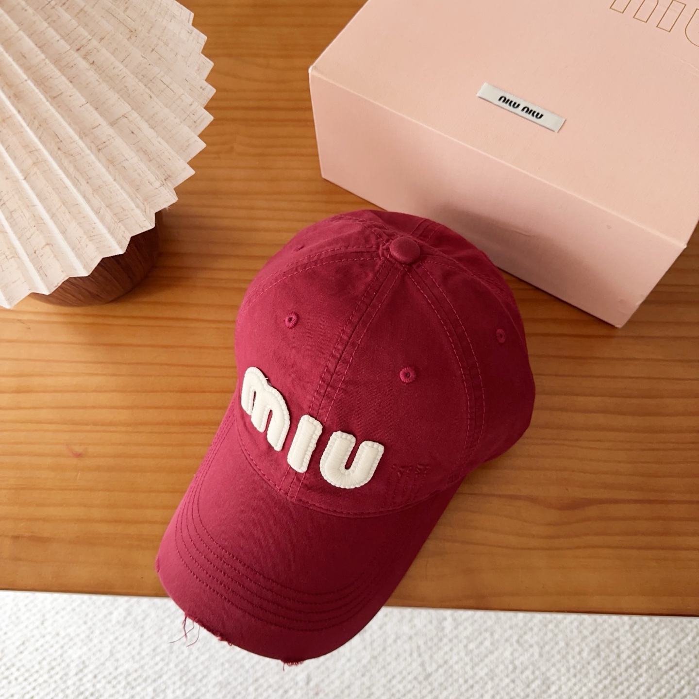 miumiu 缪缪 新款棒球帽，大牌同步，超好搭配，出货！
