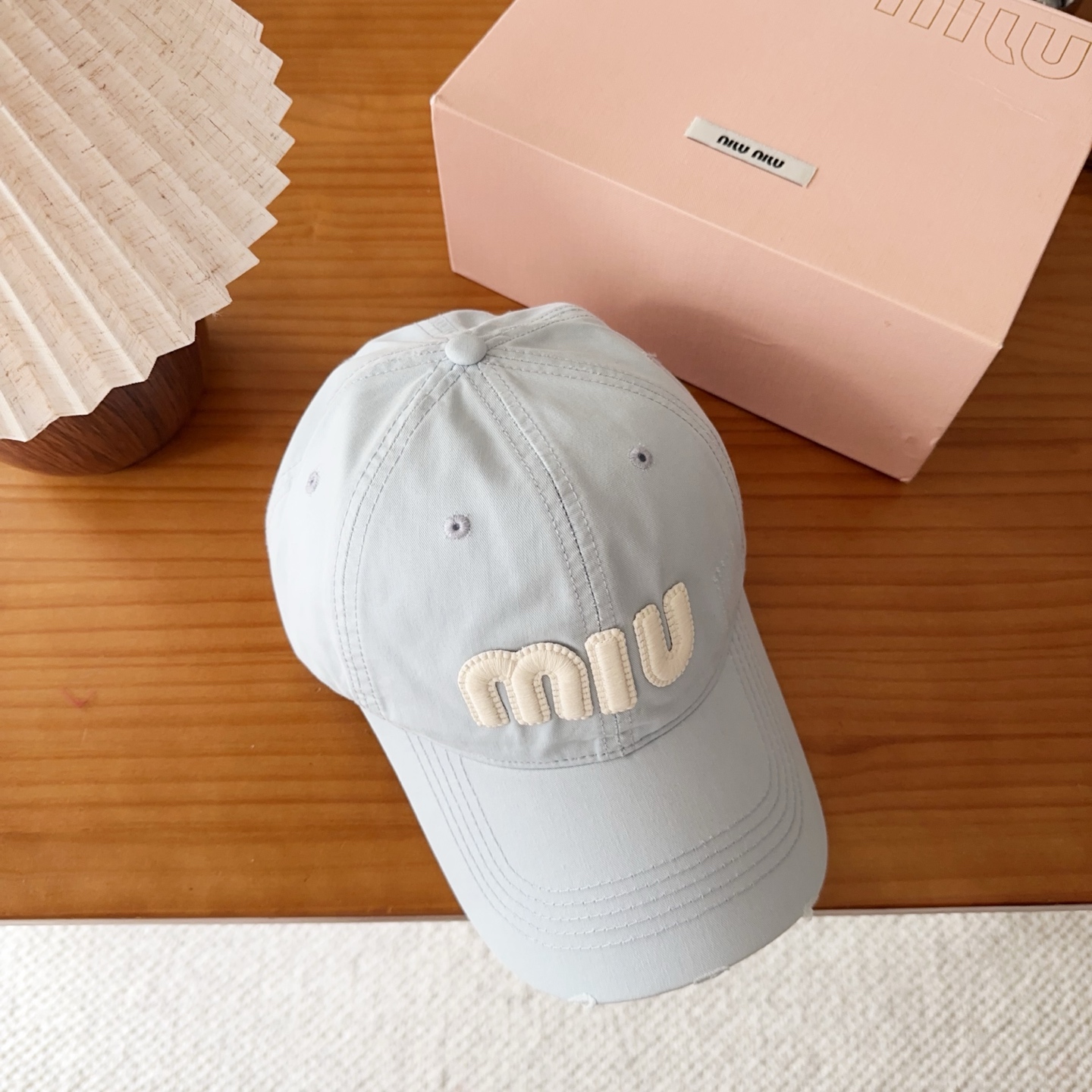 miumiu 缪缪 新款棒球帽，大牌同步，超好搭配，出货！