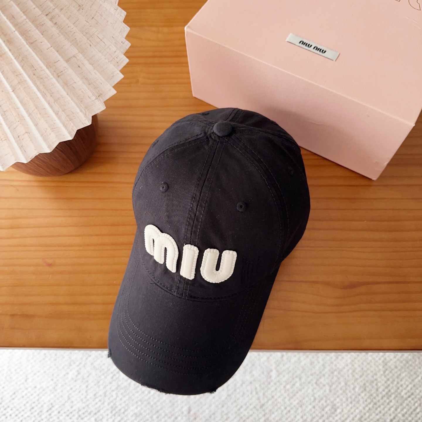 miumiu 缪缪 新款棒球帽，大牌同步，超好搭配，出货！