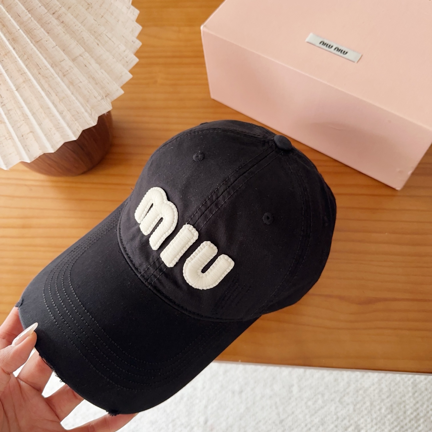miumiu 缪缪 新款棒球帽，大牌同步，超好搭配，出货！
