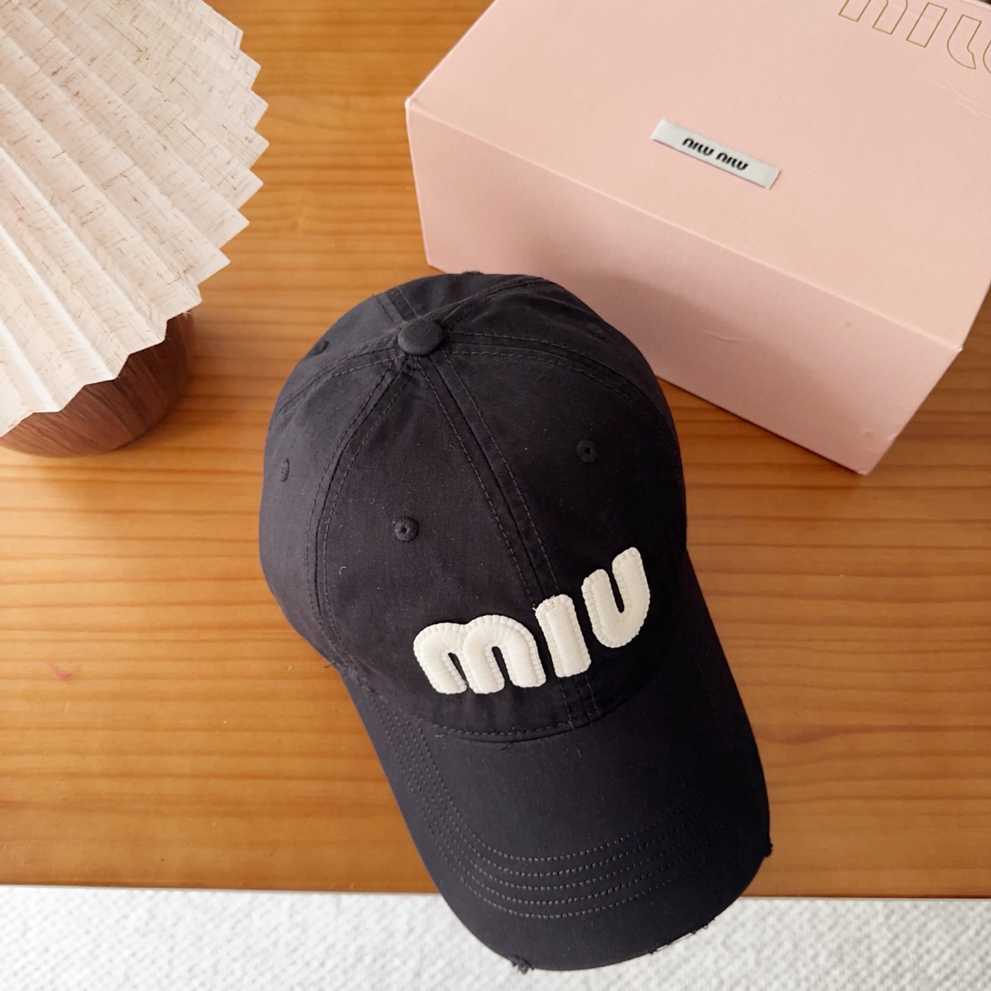 miumiu 缪缪 新款棒球帽，大牌同步，超好搭配，出货！