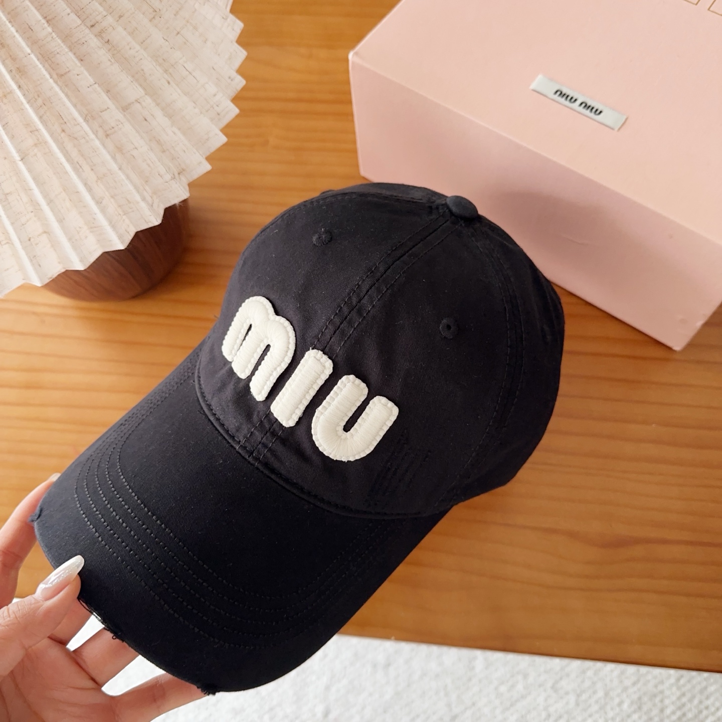 miumiu 缪缪 新款棒球帽，大牌同步，超好搭配，出货！