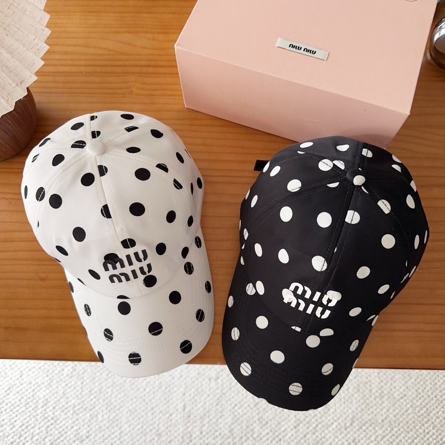 miumiu 缪缪 新款棒球帽，大牌同步，超好搭配，出货！