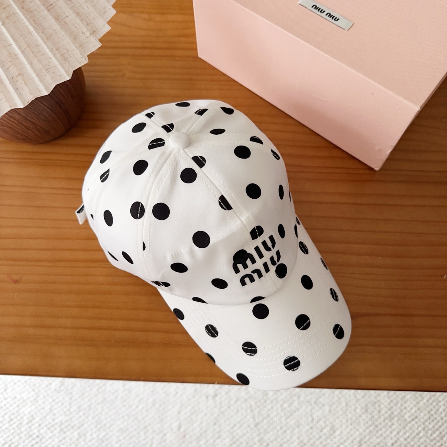 miumiu 缪缪 新款棒球帽，大牌同步，超好搭配，出货！
