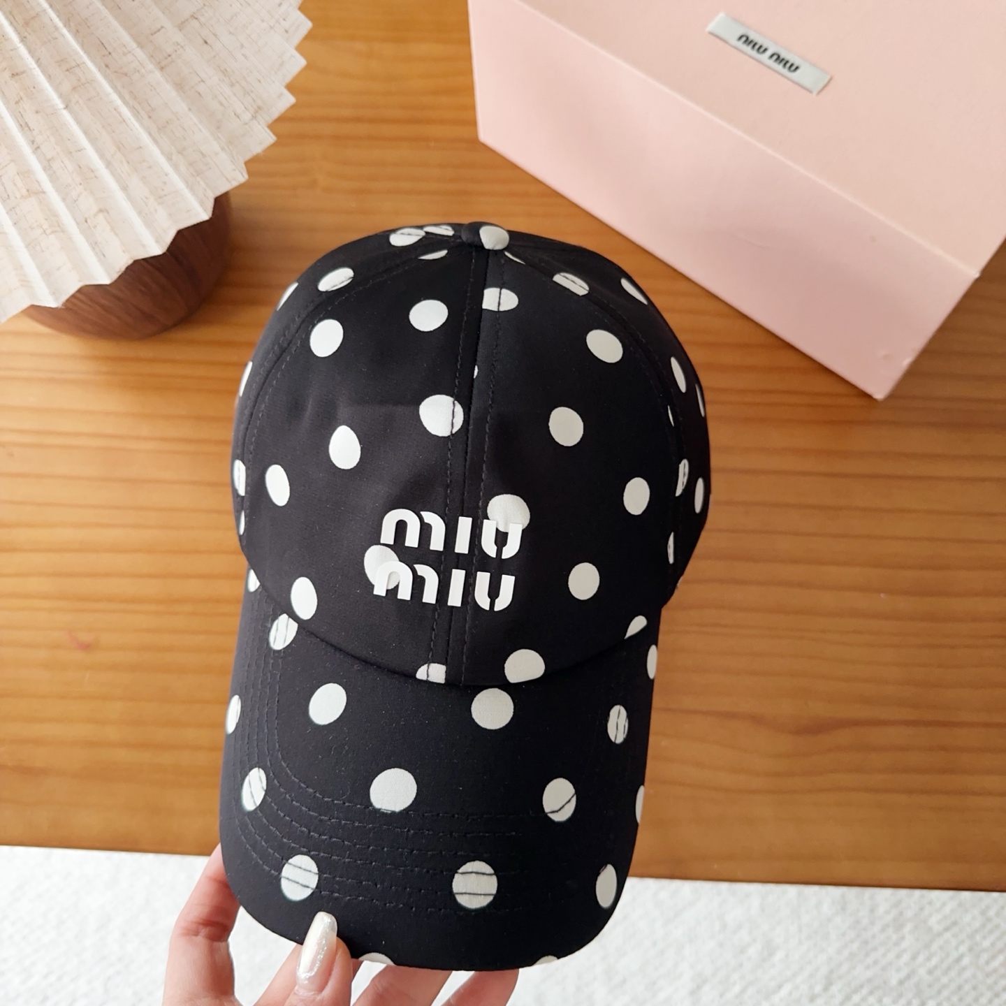 miumiu 缪缪 新款棒球帽，大牌同步，超好搭配，出货！