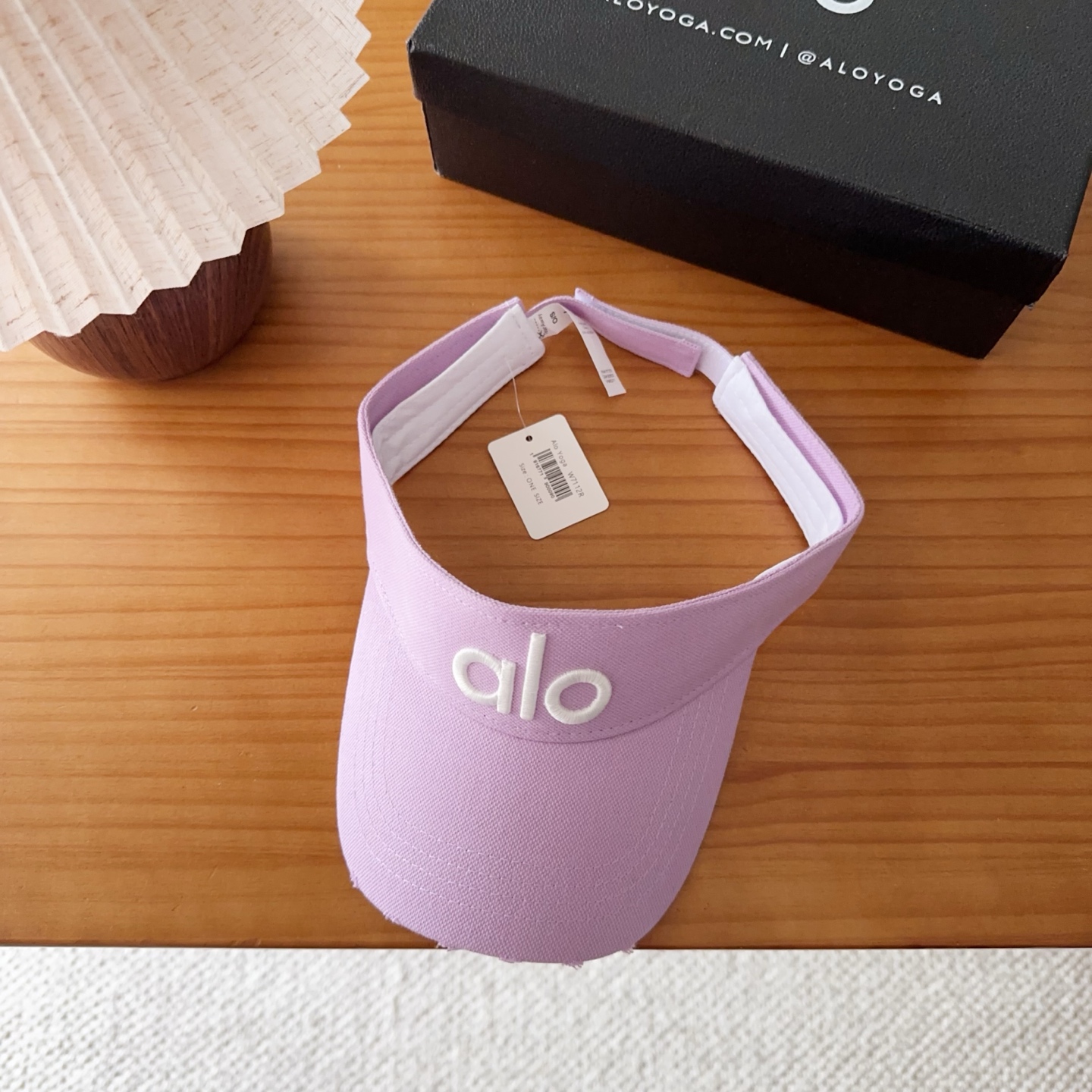 NO:765272,alo new empty top hat, customized ultra-thin pure cotton fabric, simple, fashionable and more breathable, the latest version of the complete set of accessories, ready-made hats, straw hats, fisherman hats, baseball caps, hats, espadrilles, hats19860909alo新款空顶帽 定制超薄纯棉面料,简约时尚更透气,最新版的大全套辅料, 现货秒发帽子草帽渔夫帽棒球帽,帽子,espadrilles,hats,hat