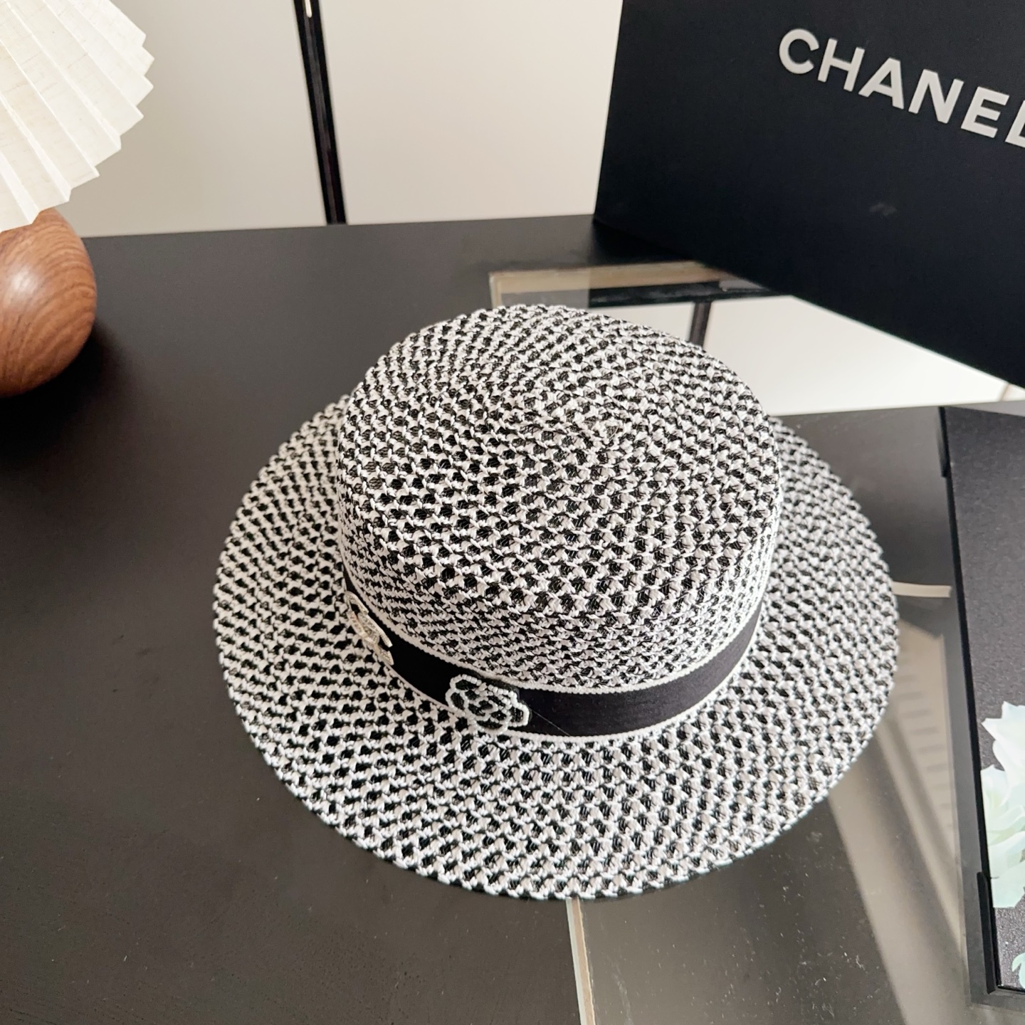 NO:765974,CHANEL Chanel 2026 new flat-top straw hat is the first choice for the seaside in summer ~ Made of new materials ~ perfect texture hat straw hat fisherman hat baseball cap, hat, chanel, chanel, espadrilles, hats19860909CHANEL香奈儿 2026新款平顶草帽 夏天海边首选～ 新款材质编织而成～质感满分帽子草帽渔夫帽棒球帽,帽子,chanel,chanel,espadrilles,hats,hat