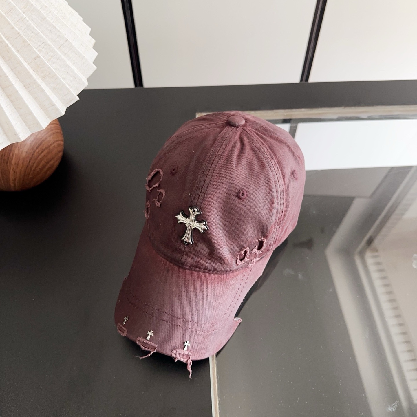 Chrome Hearts 克罗心💓早春韩版时尚复古做旧破洞帽子磨损设计百搭棒球帽鸭舌帽