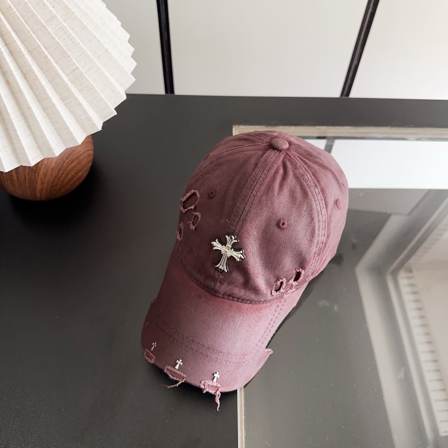 Chrome Hearts 克罗心💓早春韩版时尚复古做旧破洞帽子磨损设计百搭棒球帽鸭舌帽