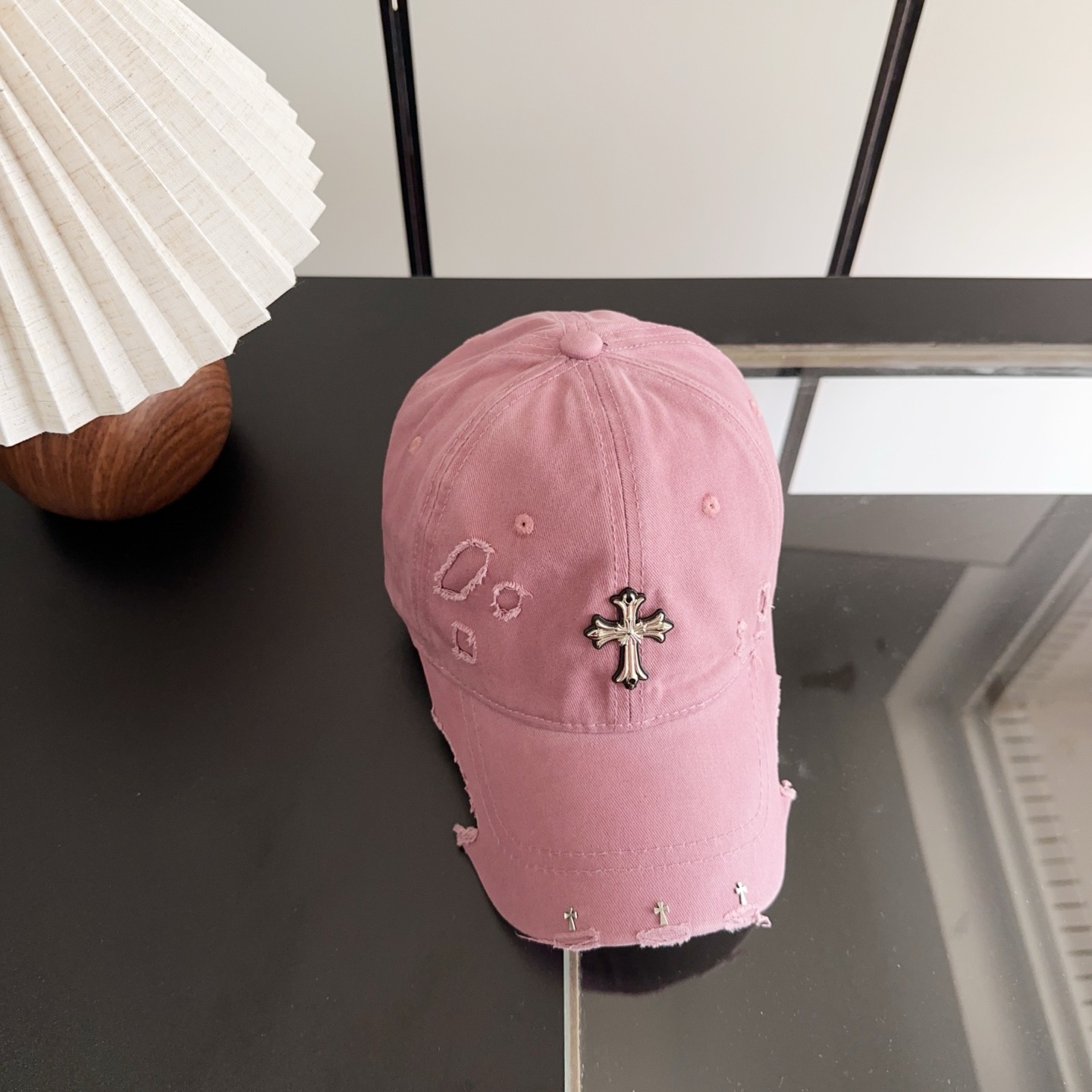 Chrome Hearts 克罗心💓早春韩版时尚复古做旧破洞帽子磨损设计百搭棒球帽鸭舌帽