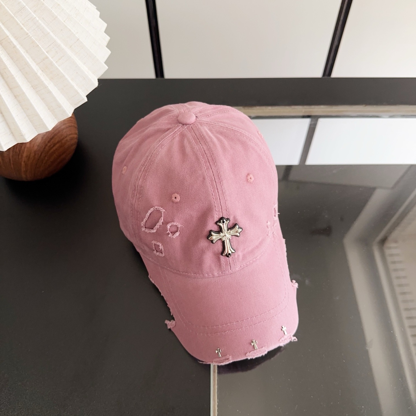 Chrome Hearts 克罗心💓早春韩版时尚复古做旧破洞帽子磨损设计百搭棒球帽鸭舌帽