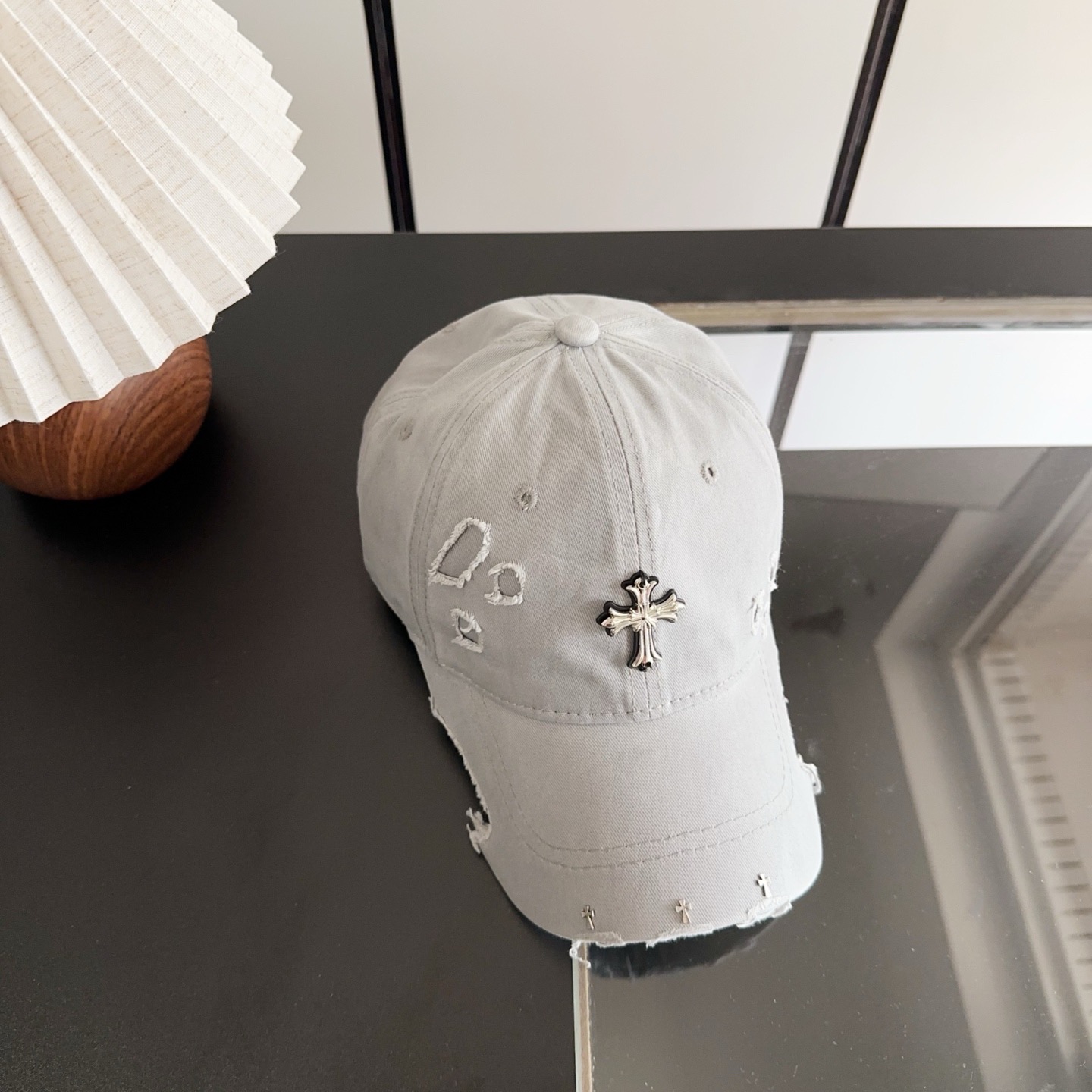 Chrome Hearts 克罗心💓早春韩版时尚复古做旧破洞帽子磨损设计百搭棒球帽鸭舌帽