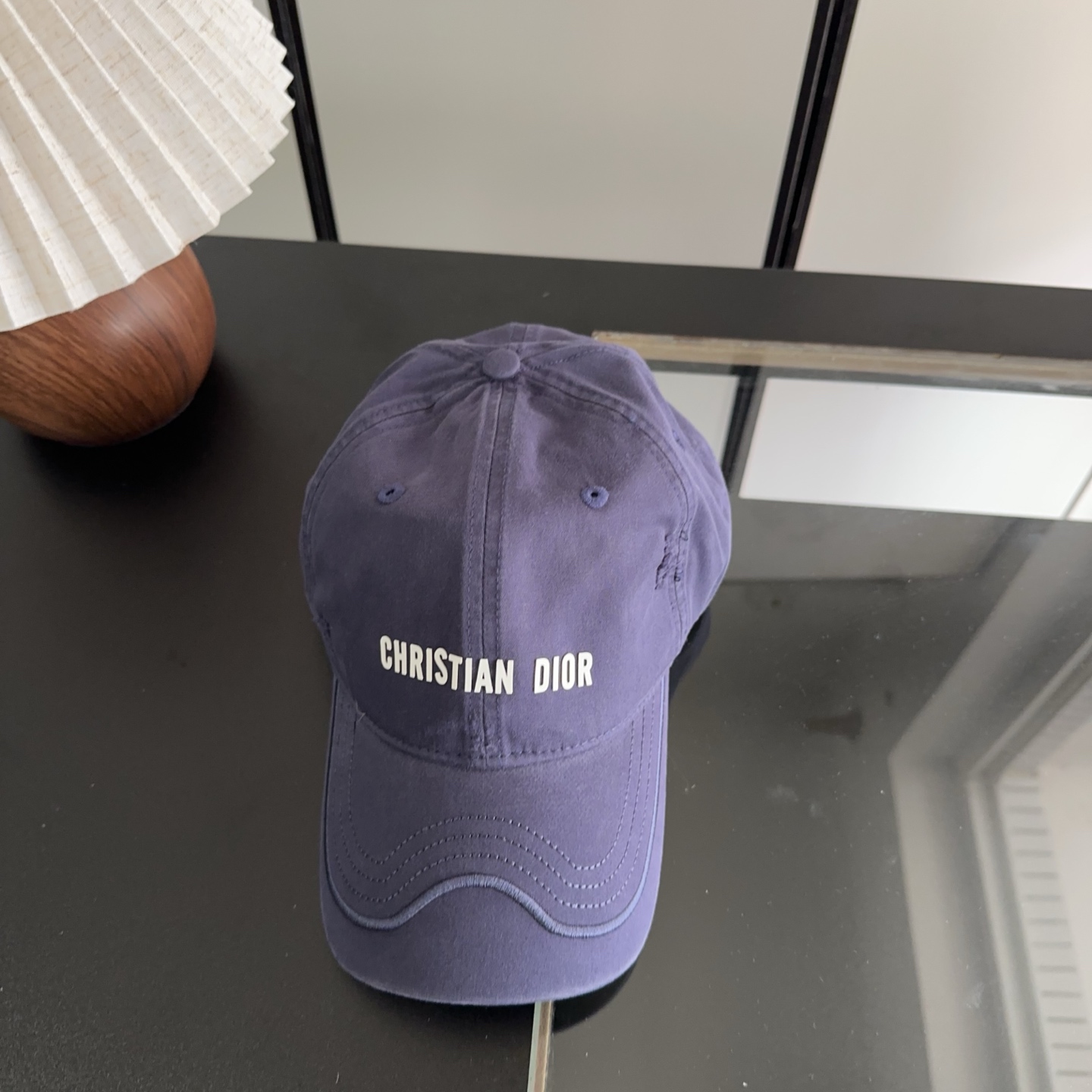 Dior 迪奥 新款原单棒球帽， 精致純也格调很有感觉，很酷很时尚，专柜断货热门，质量超赞