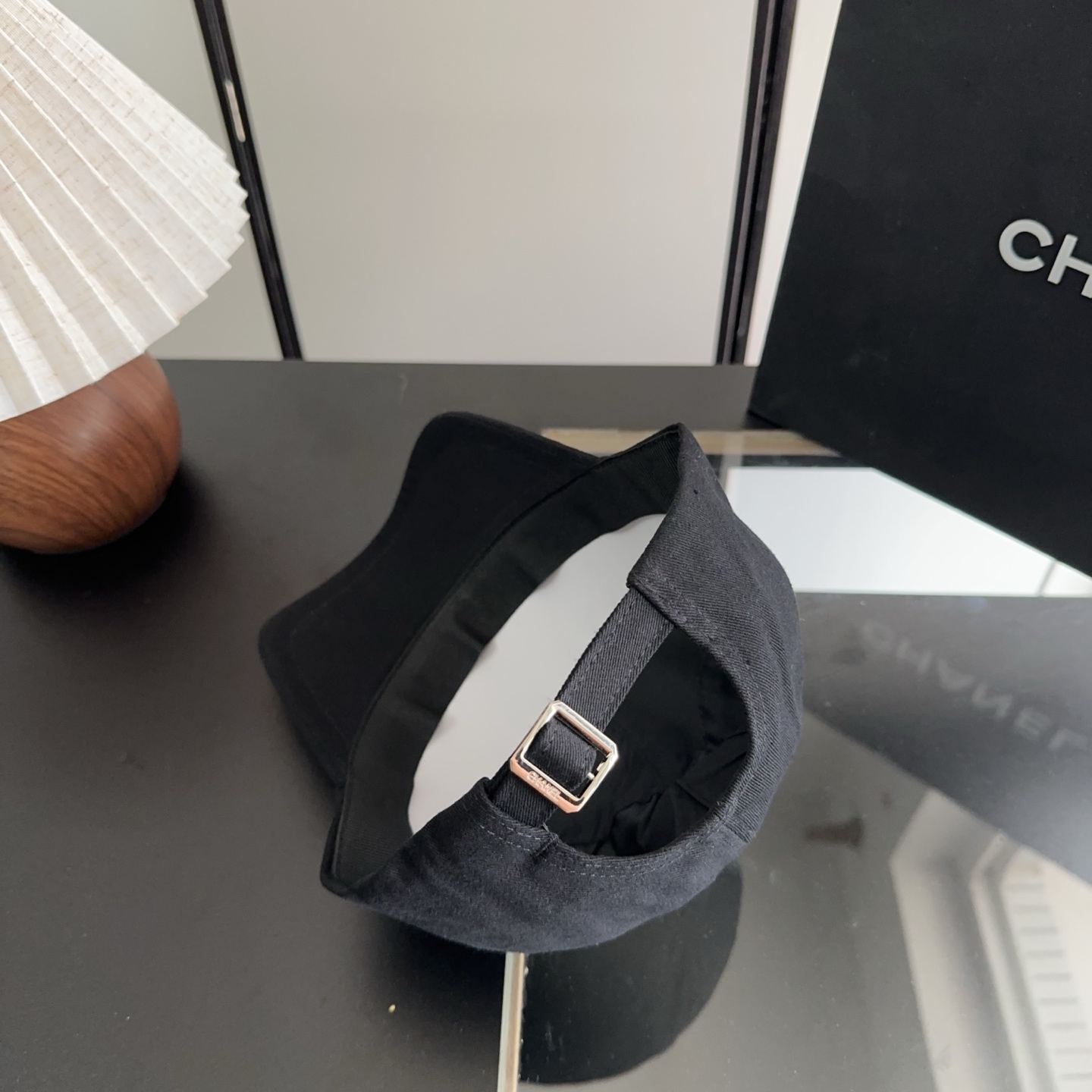 香奈儿新款经典休闲潮流款 上架简约棒球帽🧢日韩风格，随便搭配都超好看！出门旅游，绝对要入手的一款