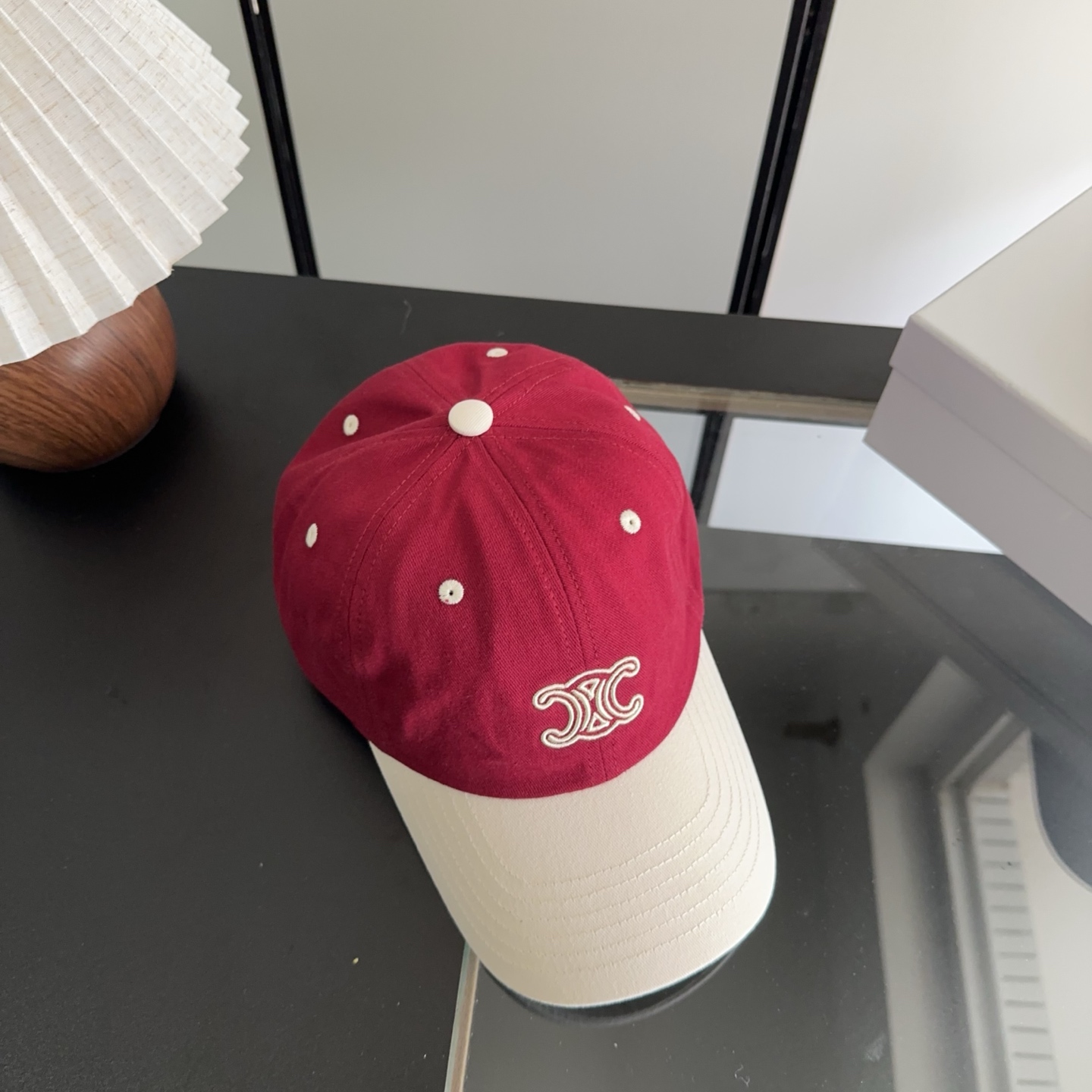 CELIN*·赛琳ss新款凯旋门绣花棒球帽🧢帽型完全按照定做。凯旋门图案章仔区别市面版本，大小及圈圈毛质