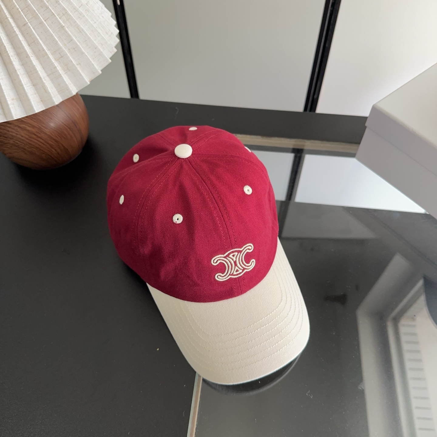 CELIN*·赛琳ss新款凯旋门绣花棒球帽🧢帽型完全按照定做。凯旋门图案章仔区别市面版本，大小及圈圈毛质